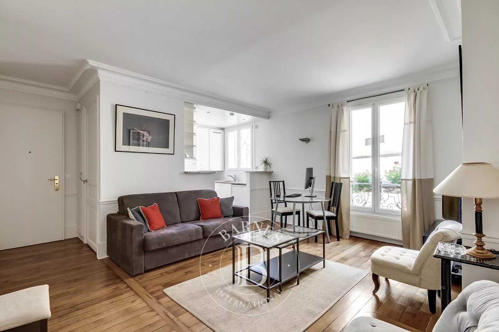 Paris  - Apartment 2 Bedrooms