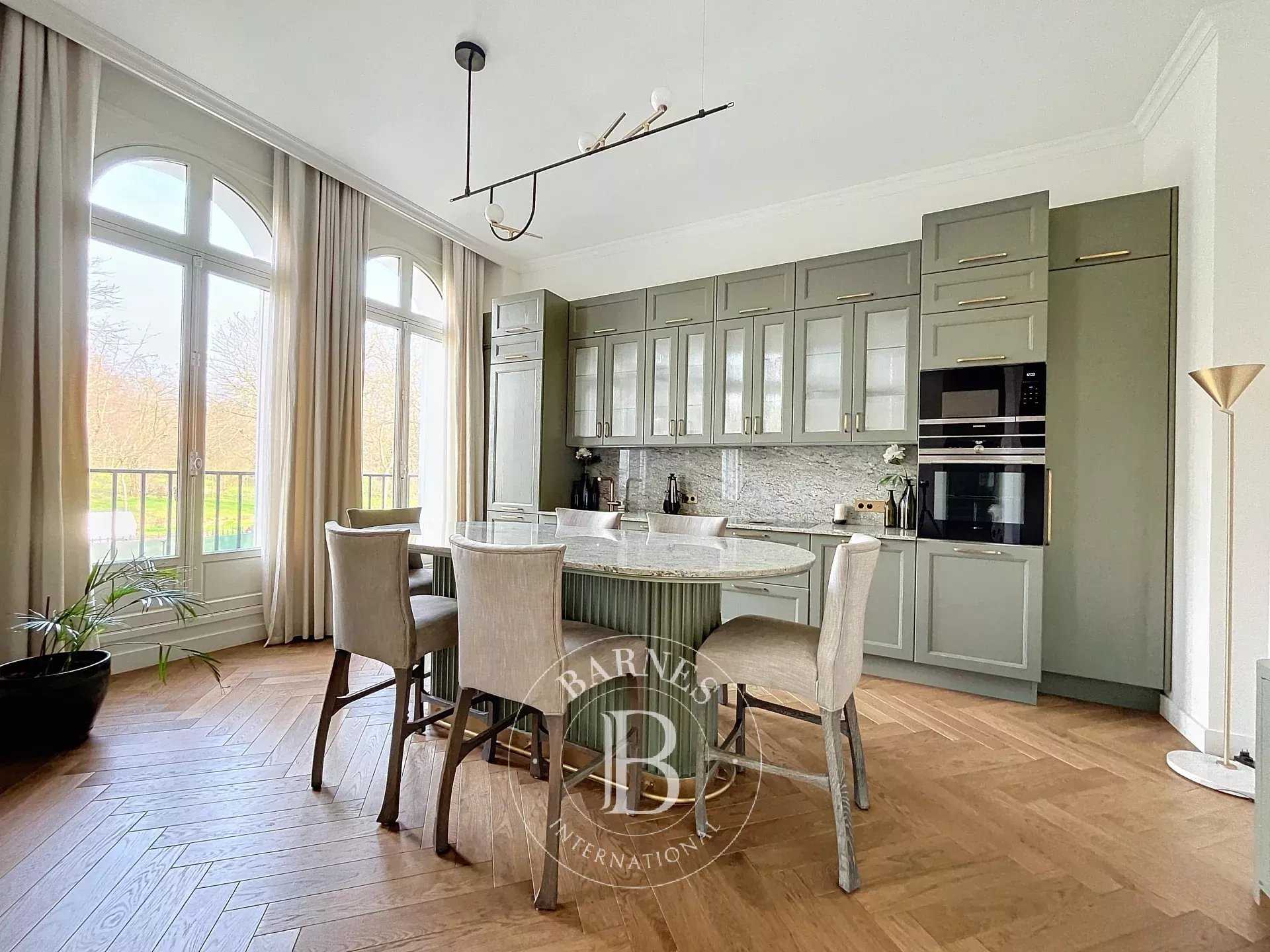 Boulogne-Billancourt  - Appartement 3 Pièces 2 Chambres