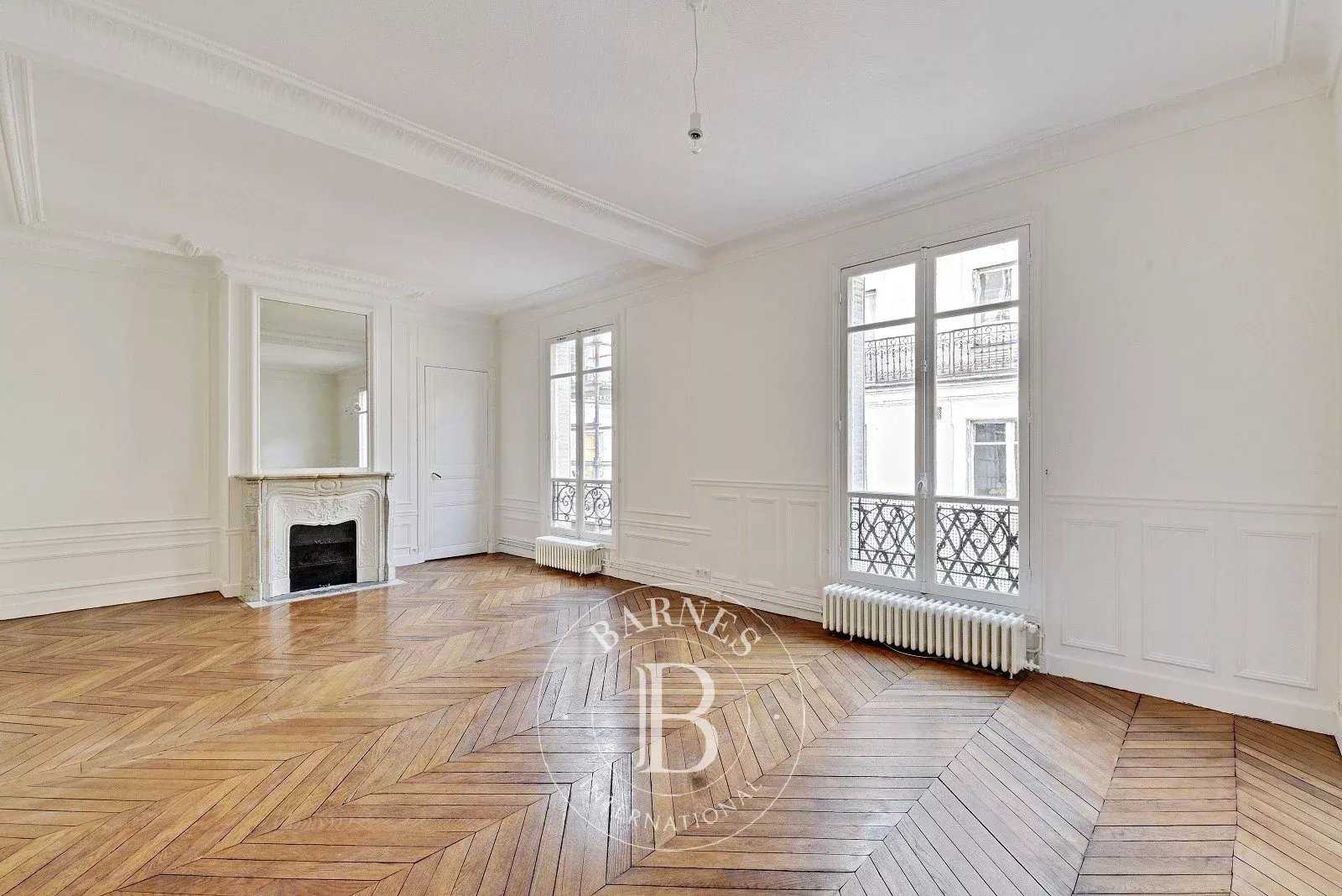 Paris  - Piso 3 Cuartos 2 Habitaciones
