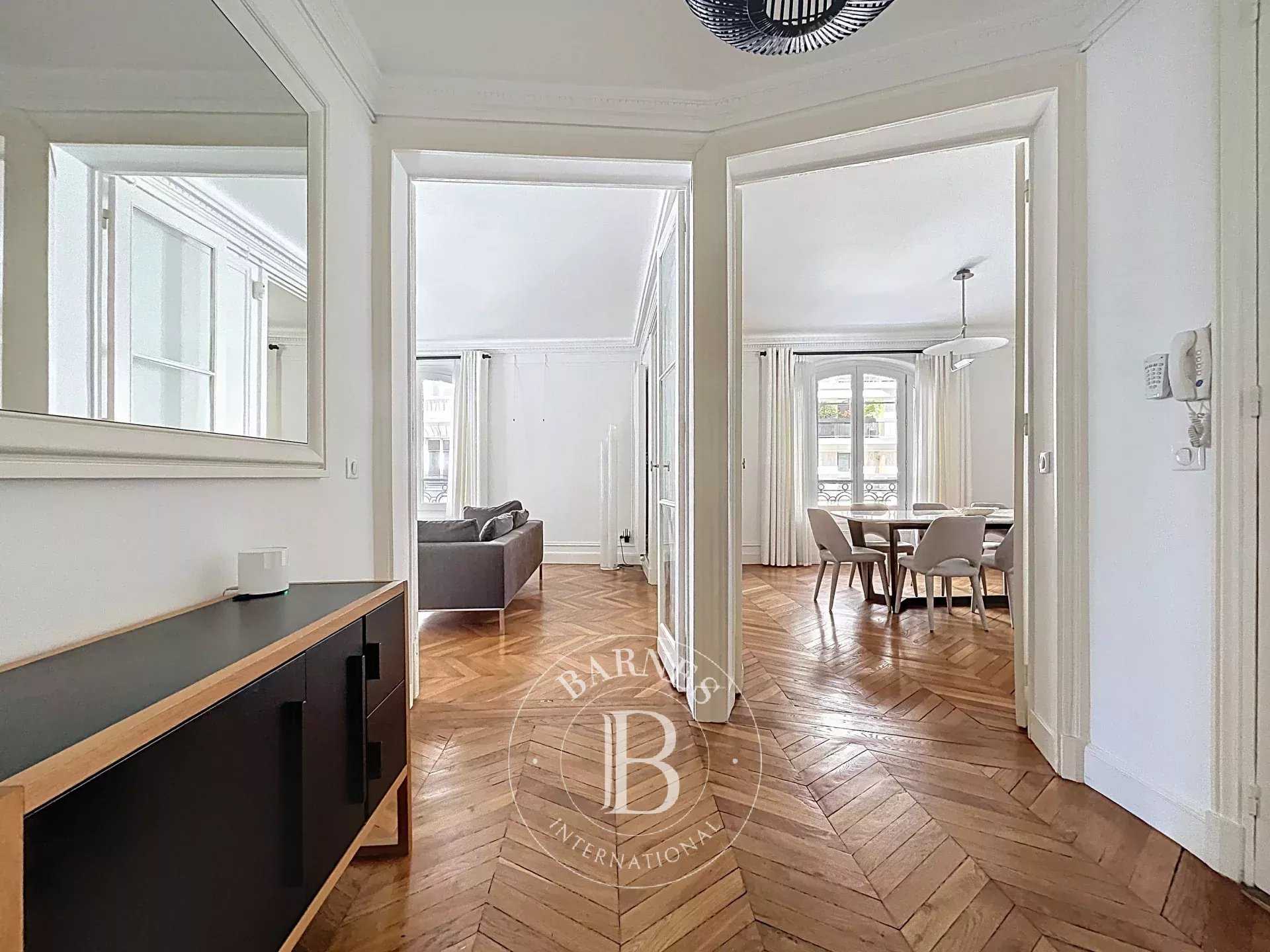 Paris  - Appartement 5 Pièces