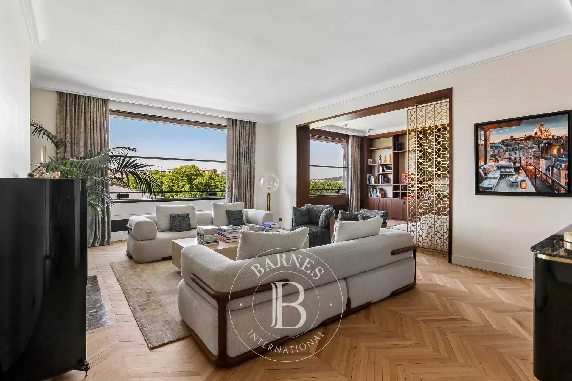 Apartment Paris 75016