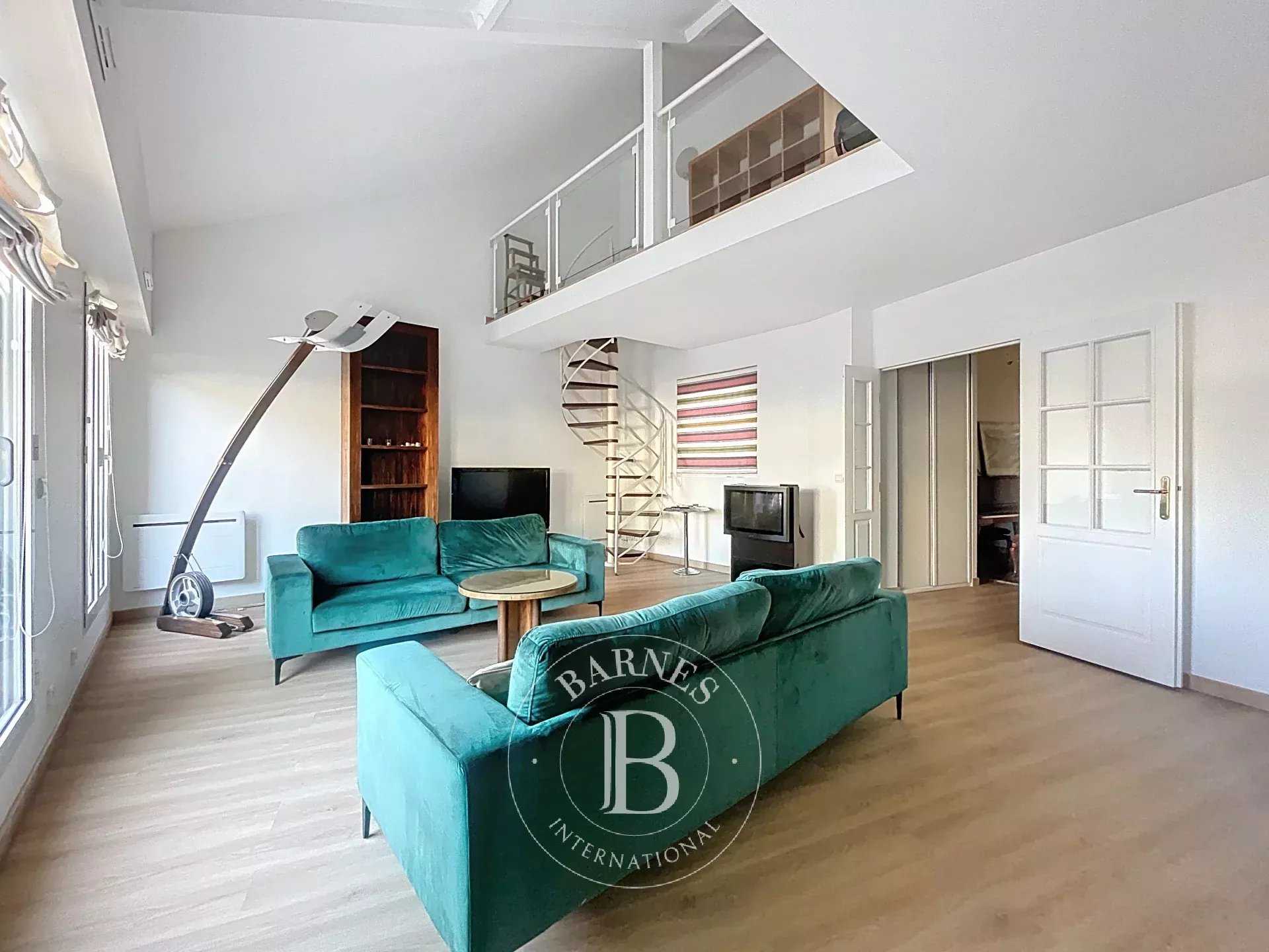 Appartement Paris 75016  -  ref 7452115 (picture 1)