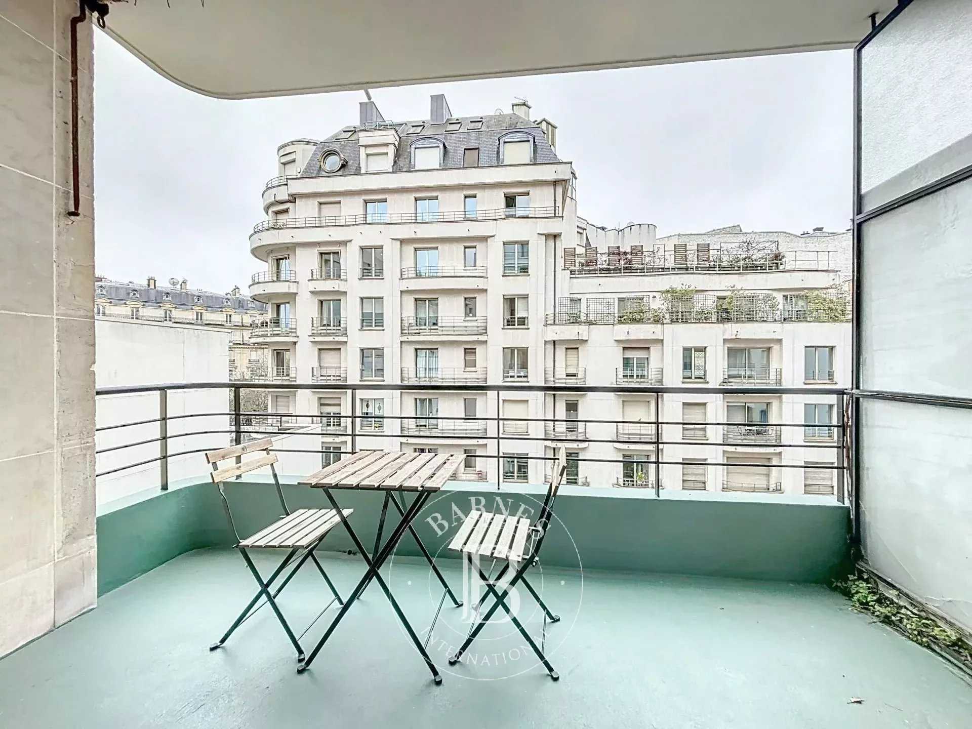 Apartment Paris 75016  -  ref 84229821 (picture 2)