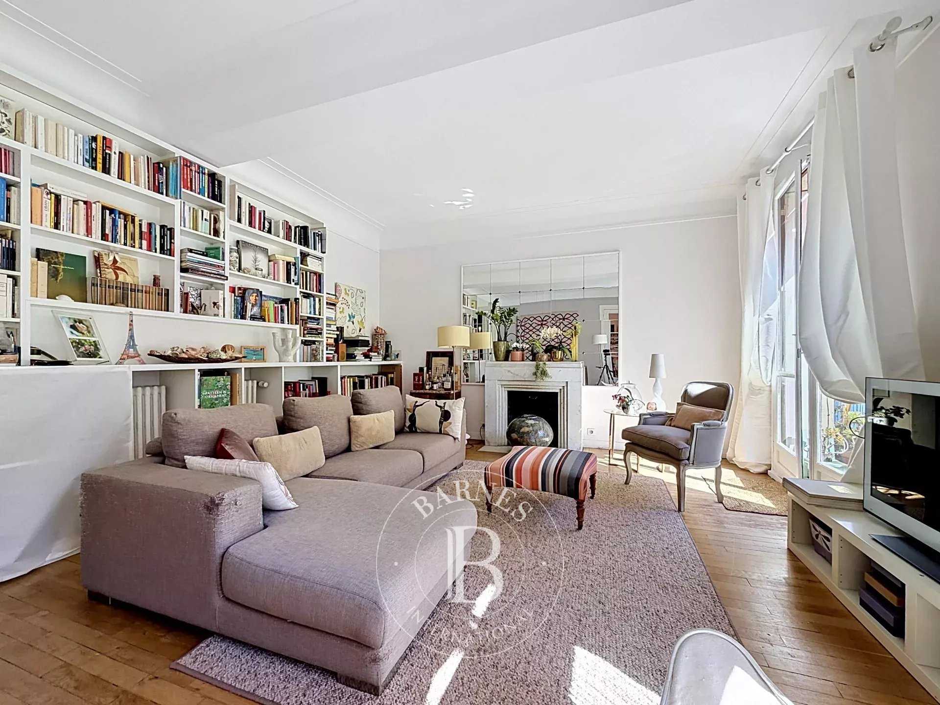 Apartment Paris 75016  -  ref 87007925 (picture 1)