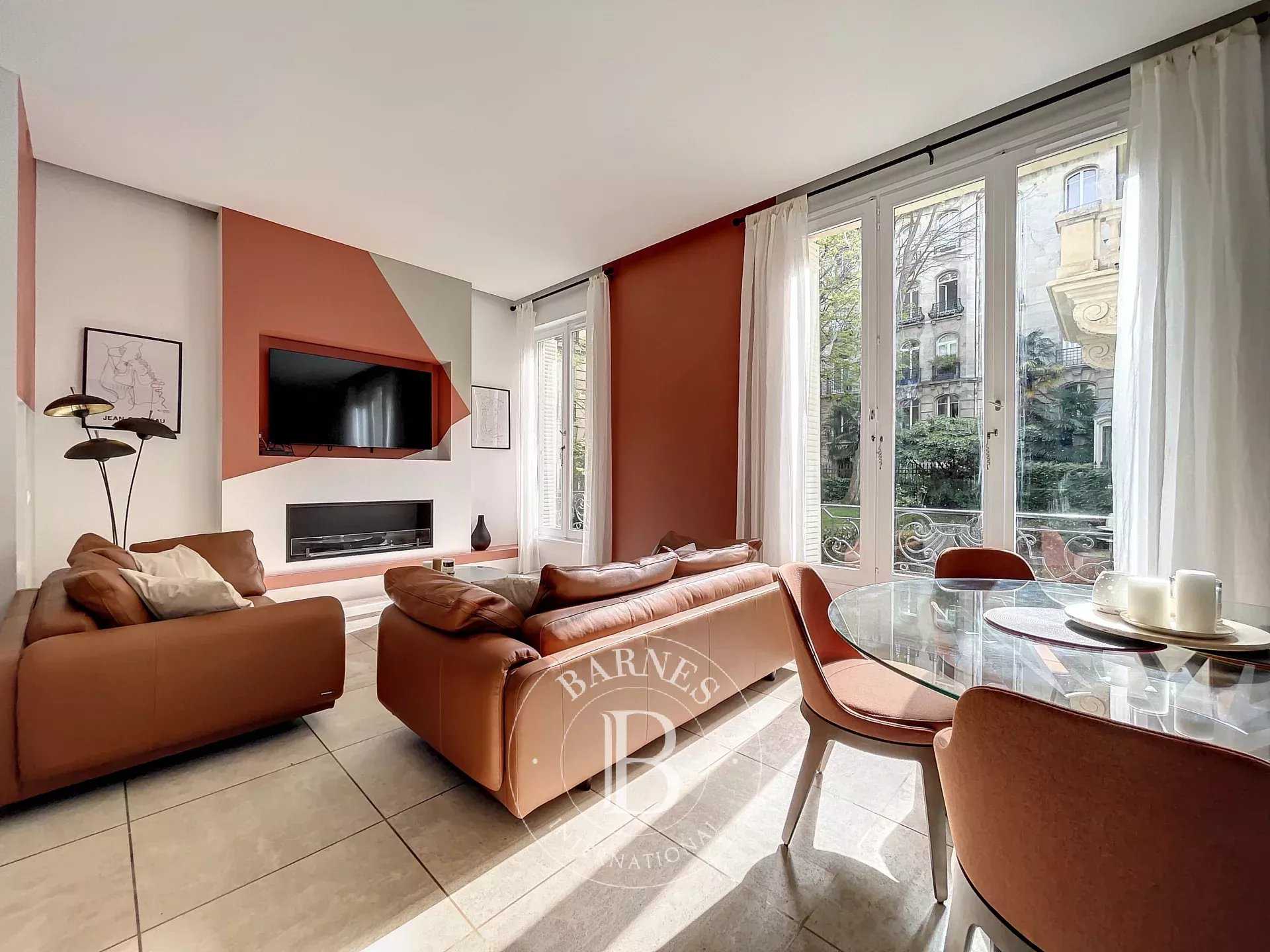 Appartement Paris 75016  -  ref 85624671 (picture 1)
