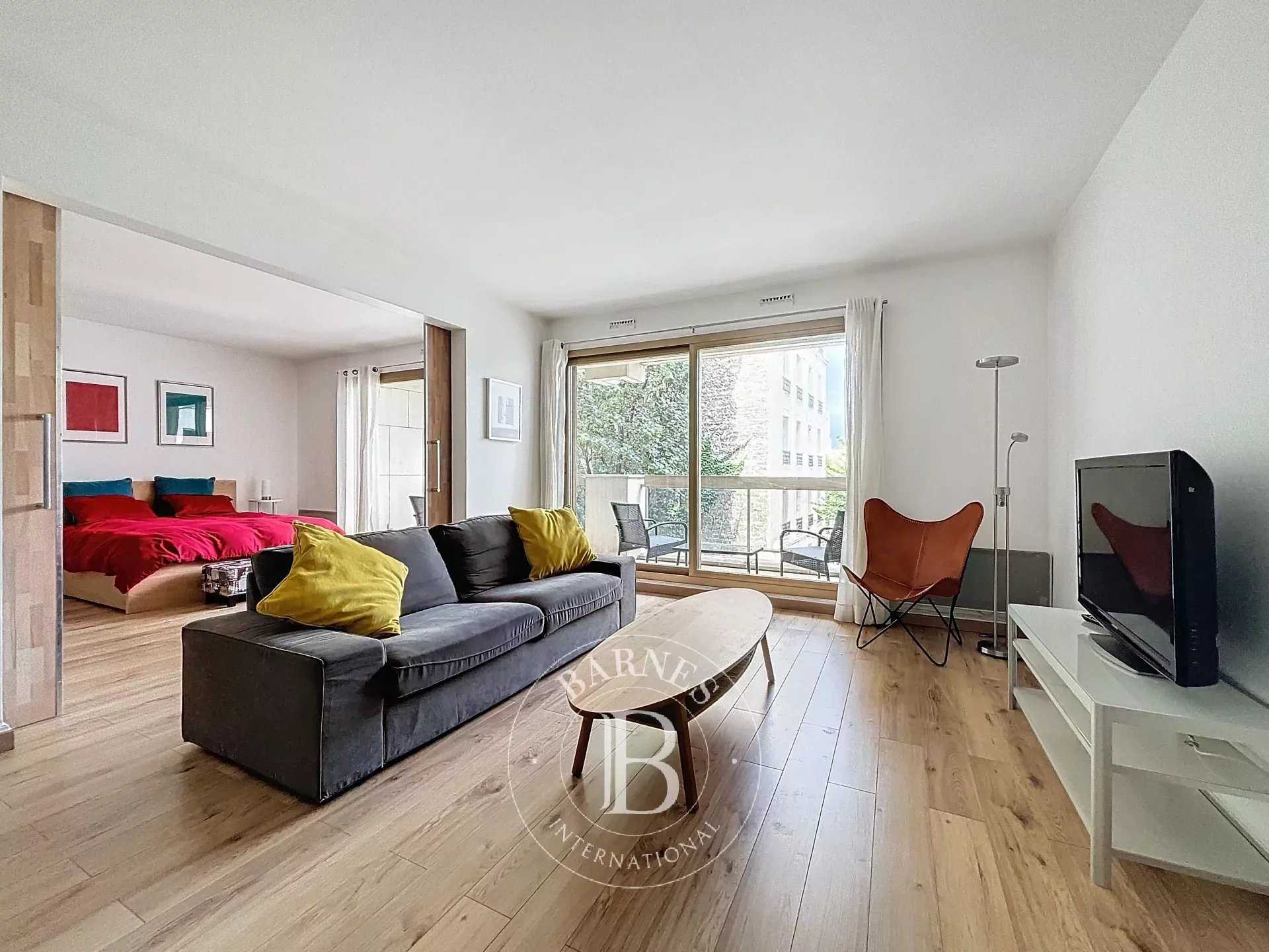 Appartement Paris 75016  -  ref 85042666 (picture 1)