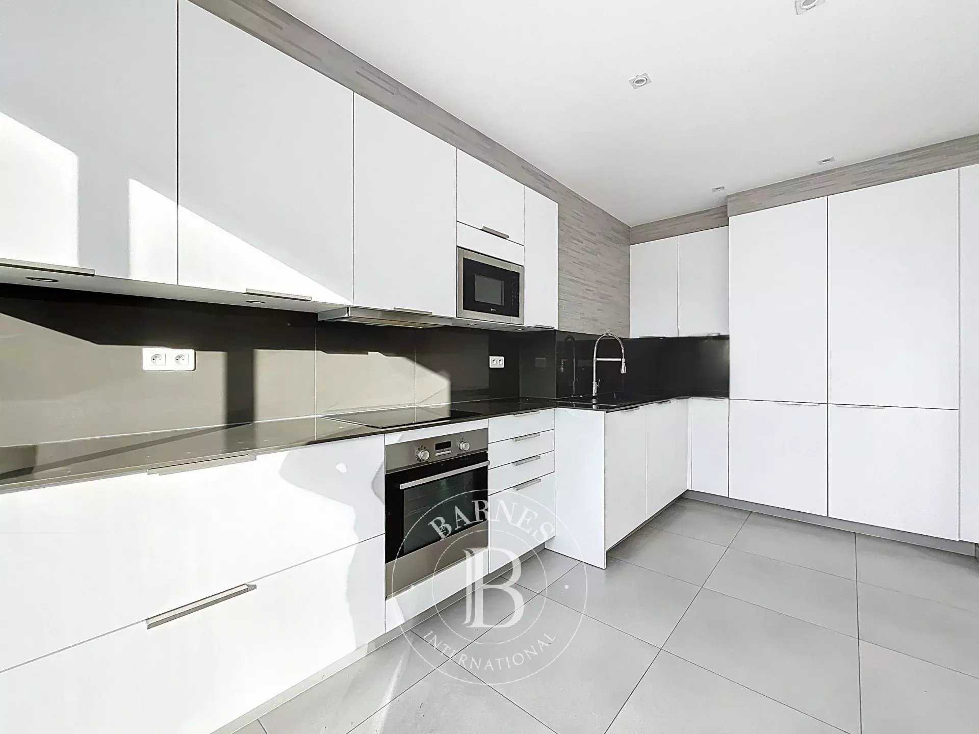 Apartment Paris 75016  -  ref 2765989 (picture 3)