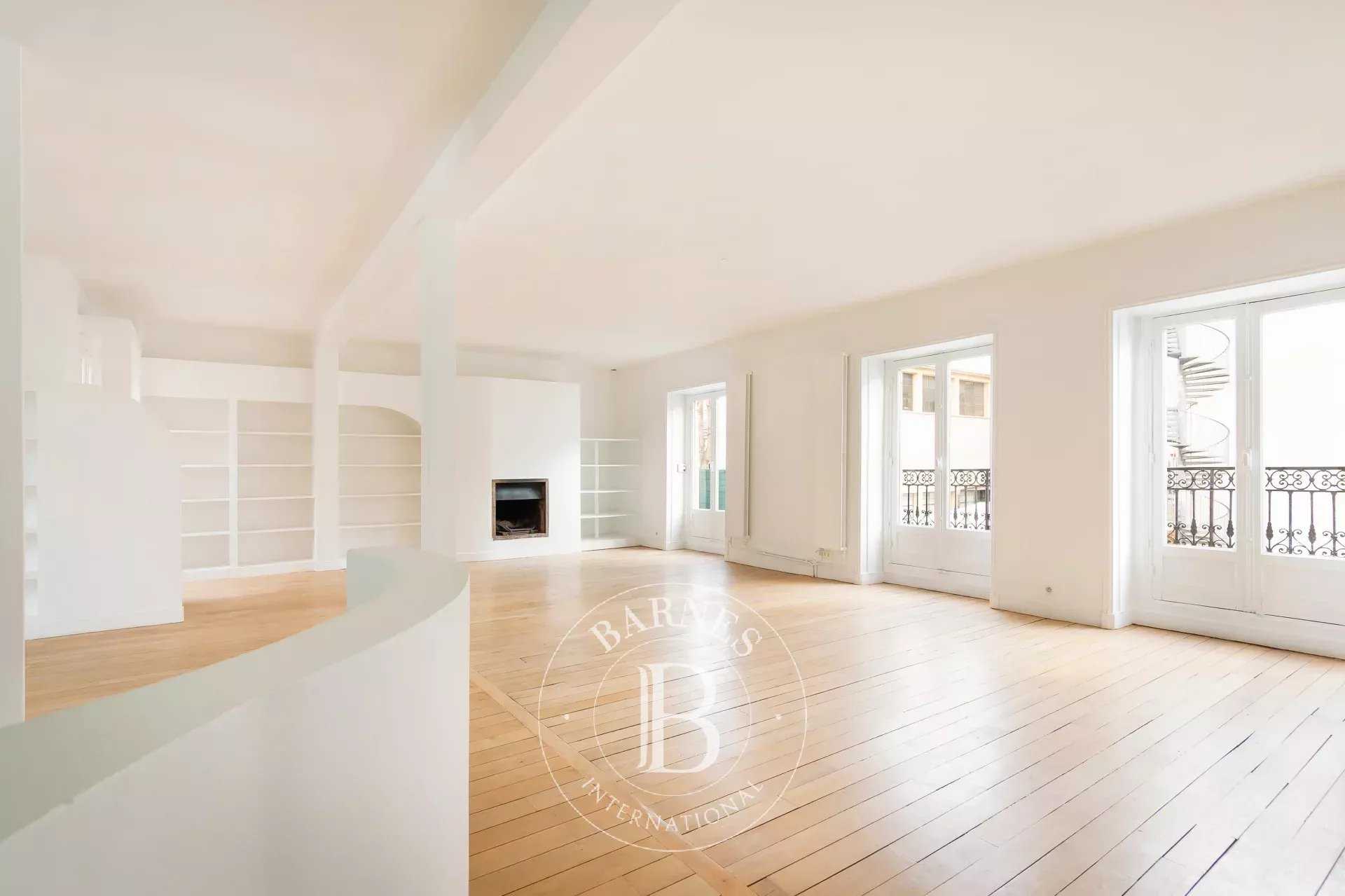 Apartment Paris 75016  -  ref 86479128 (picture 1)