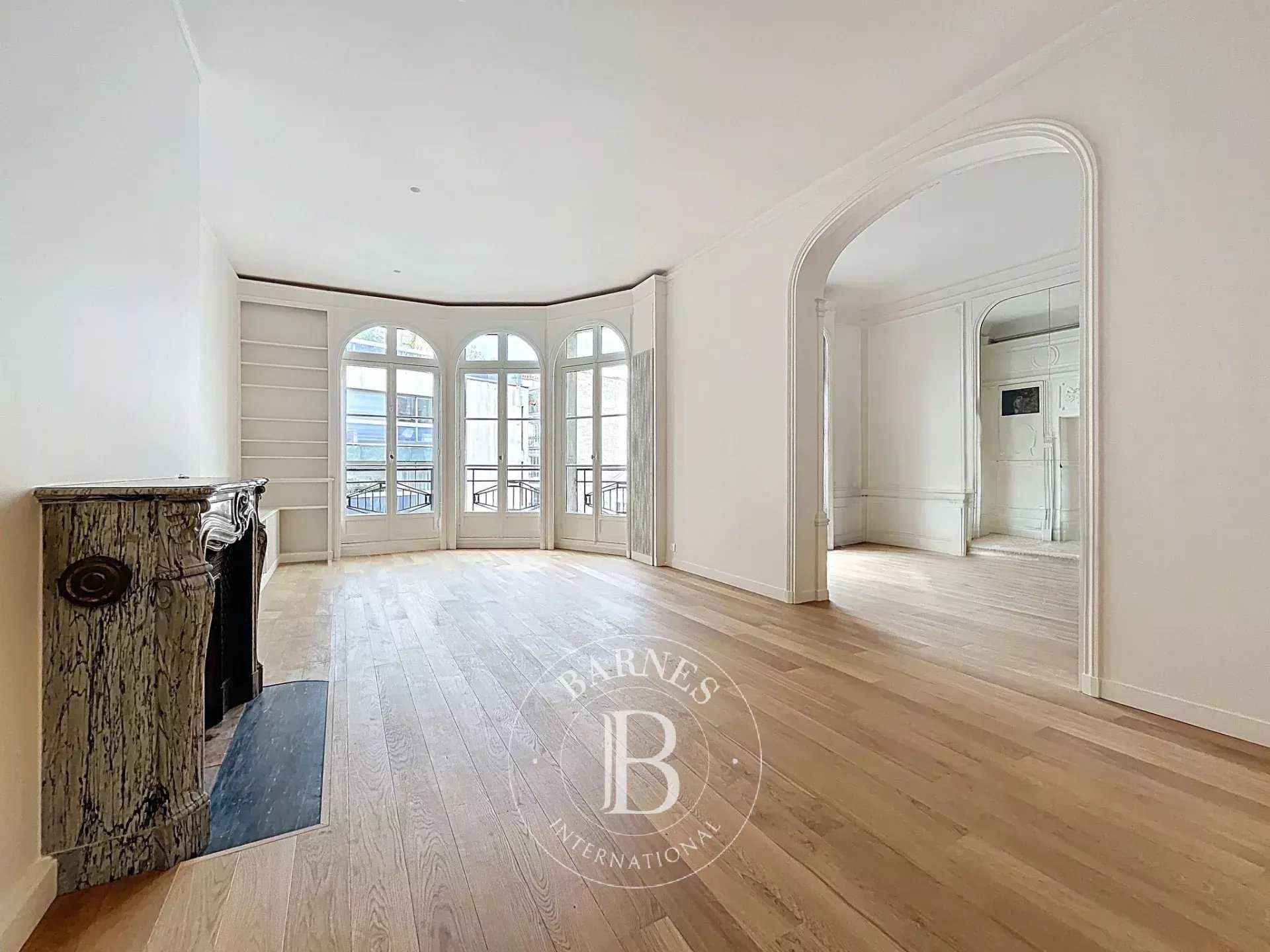 Apartment Paris 75016  -  ref 86159071 (picture 1)