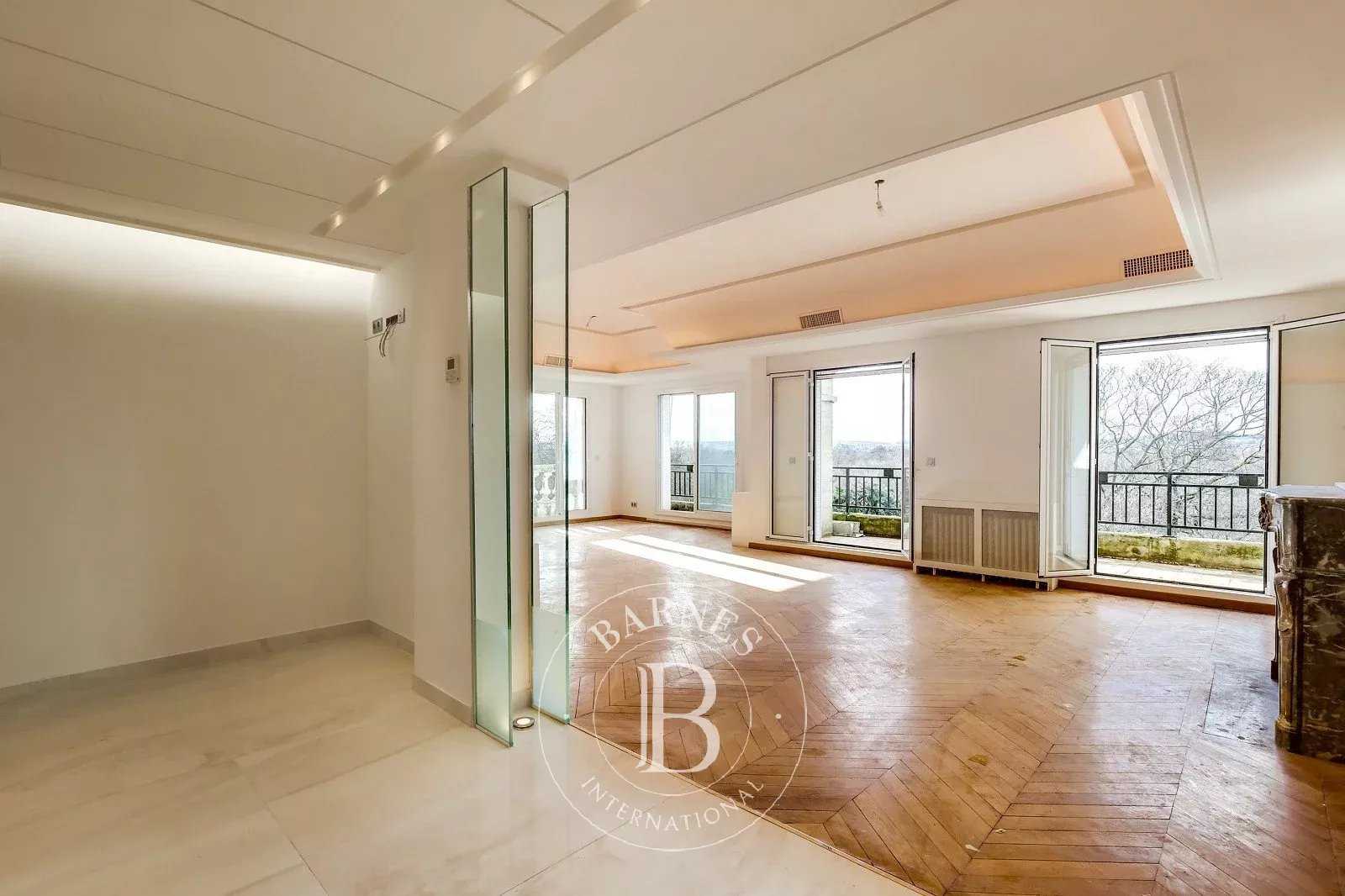 Appartement Paris 75016  -  ref 2765822 (picture 2)