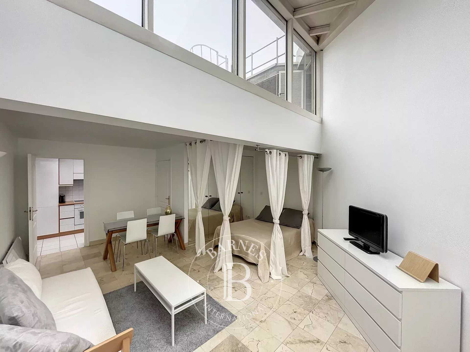 Piso Paris 75016  -  ref 82614943 (picture 1)