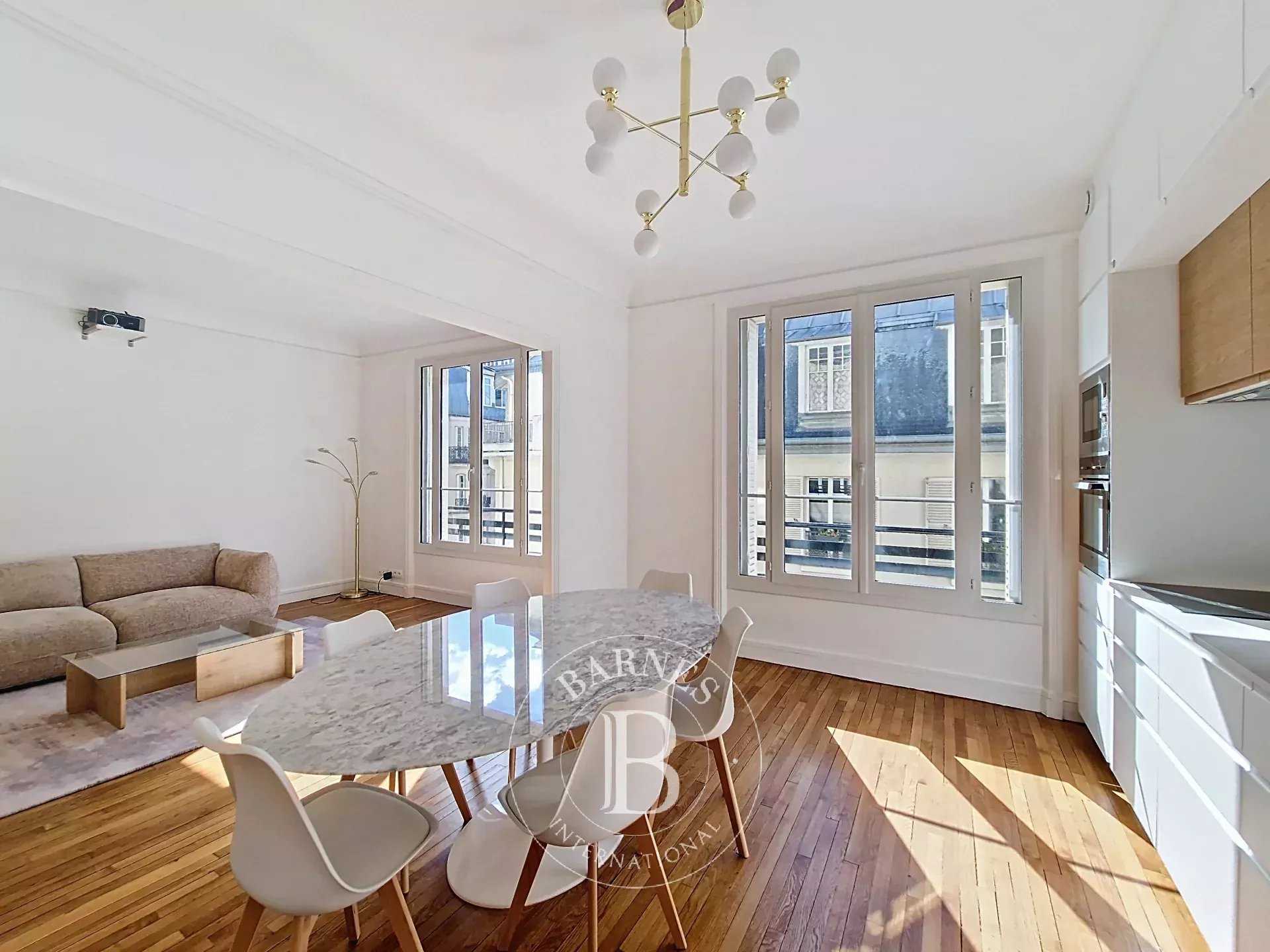 Appartement Paris 75016  -  ref 86350460 (picture 1)