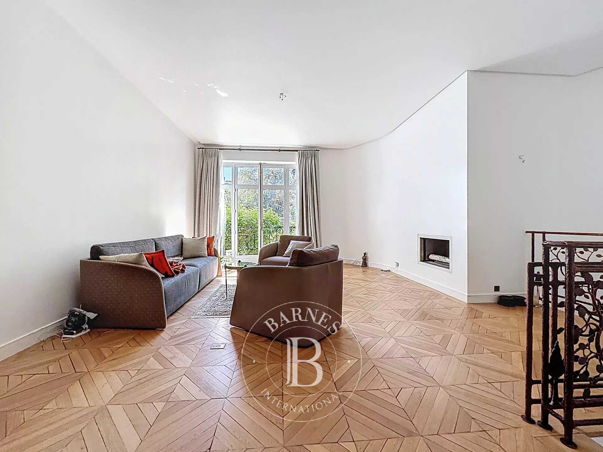 Apartment Paris 75016  -  ref 86667738 (picture 1)