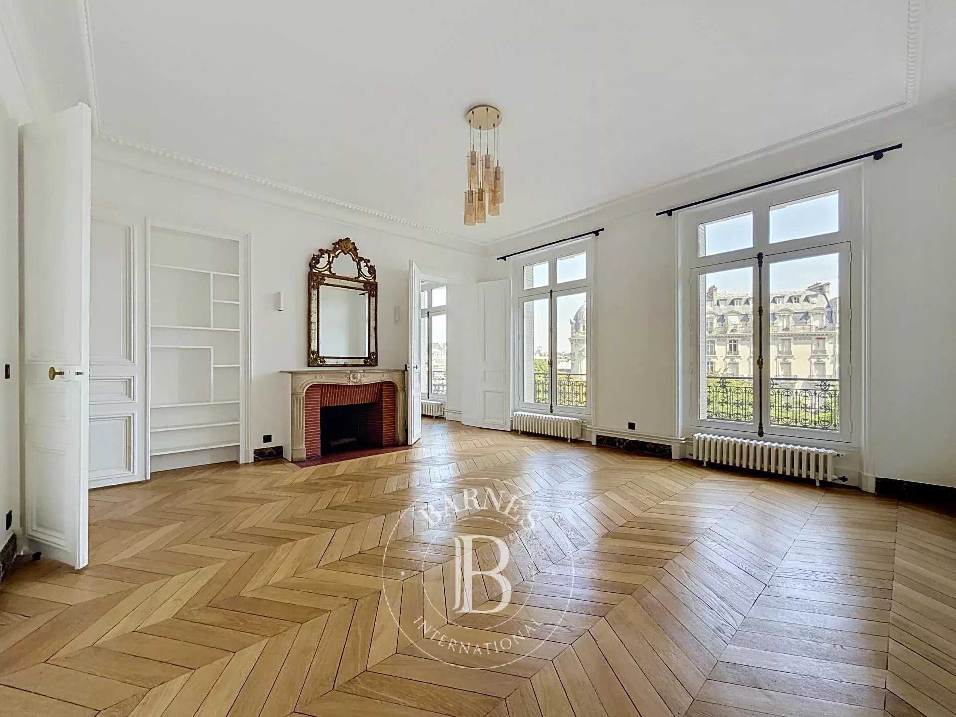 Appartement Paris 75016  -  ref 82921741 (picture 1)