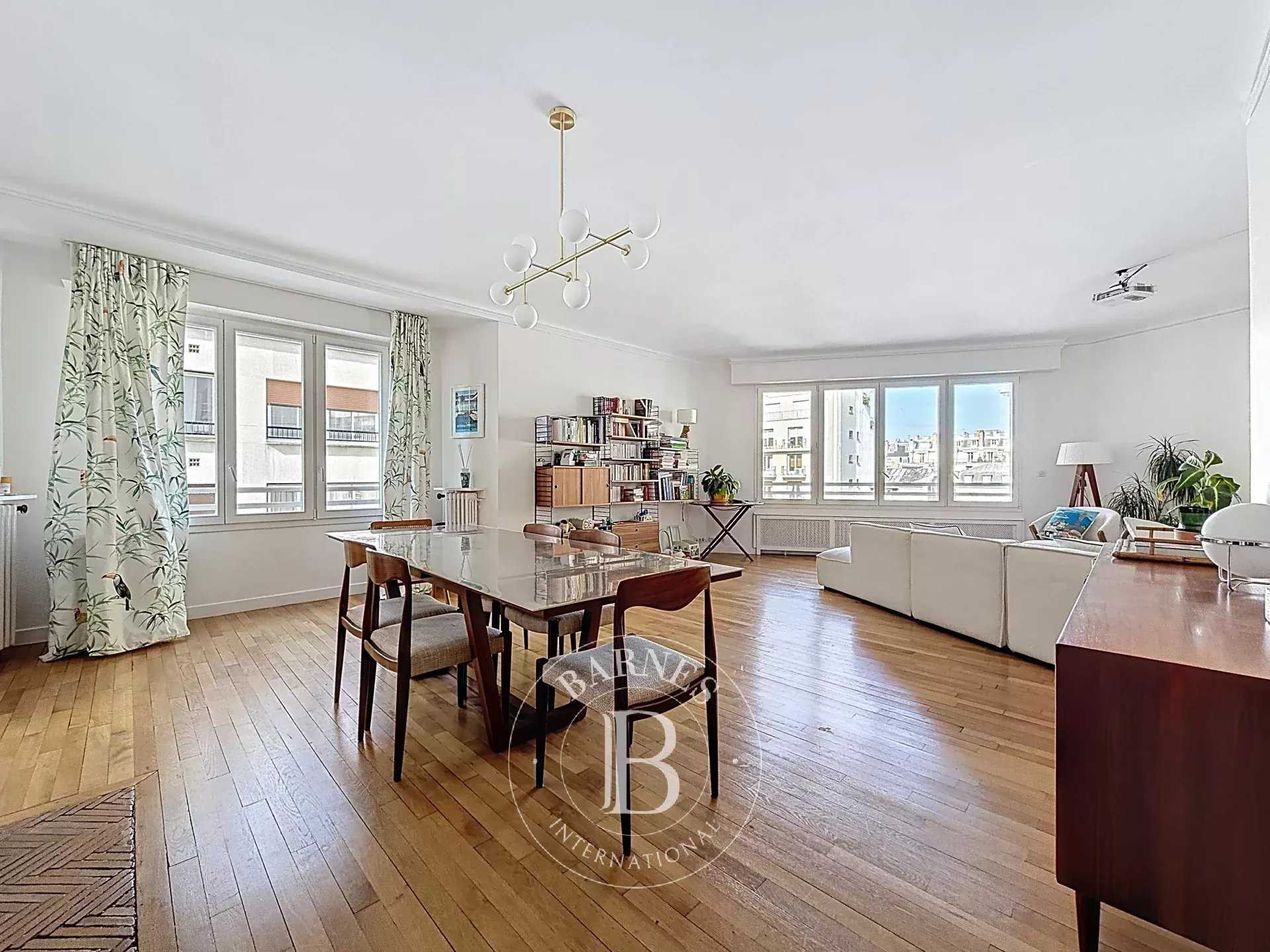 Apartment Paris 75016  -  ref 86938200 (picture 1)