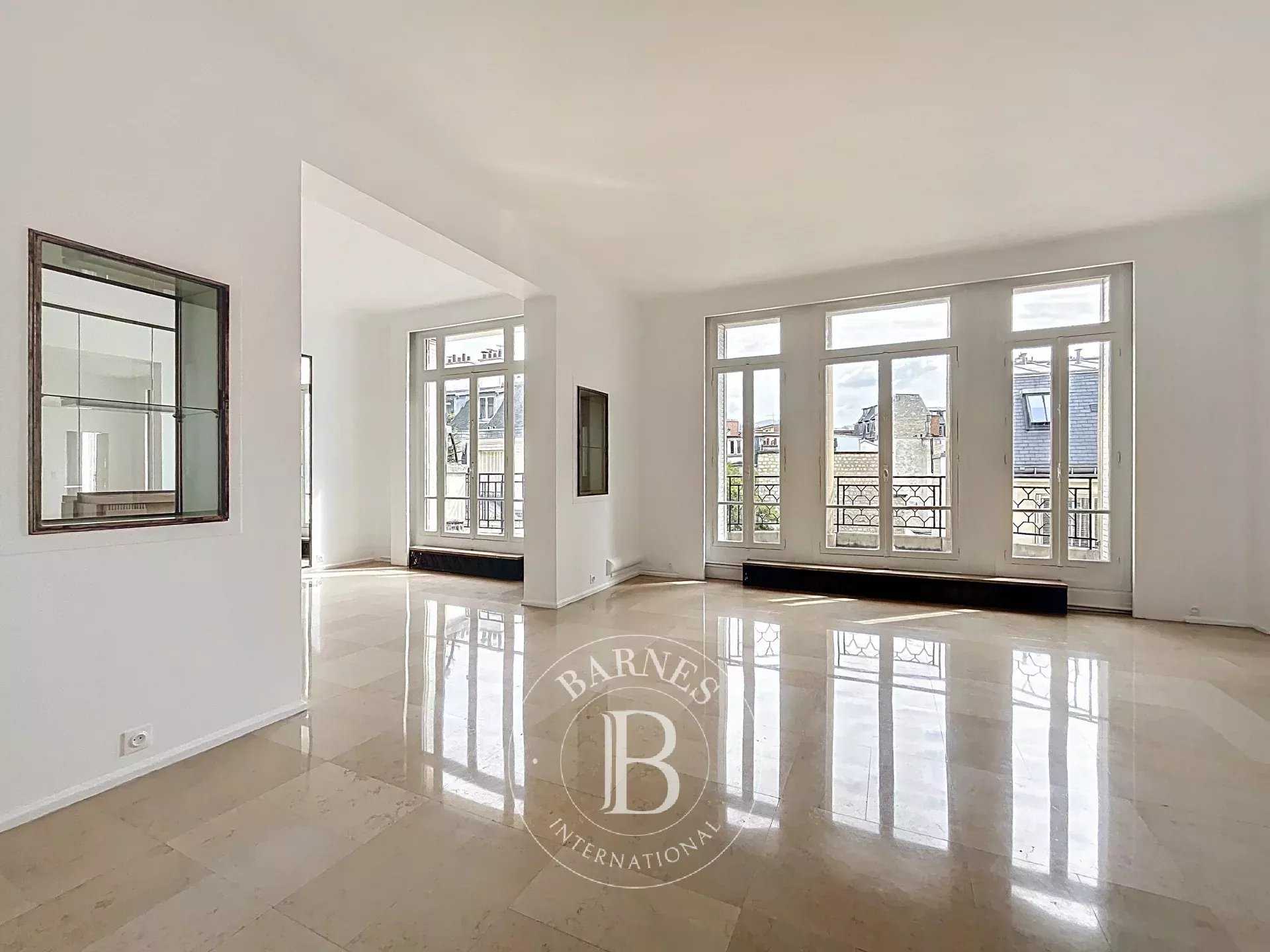 Appartement Paris 75016  -  ref 83432093 (picture 1)