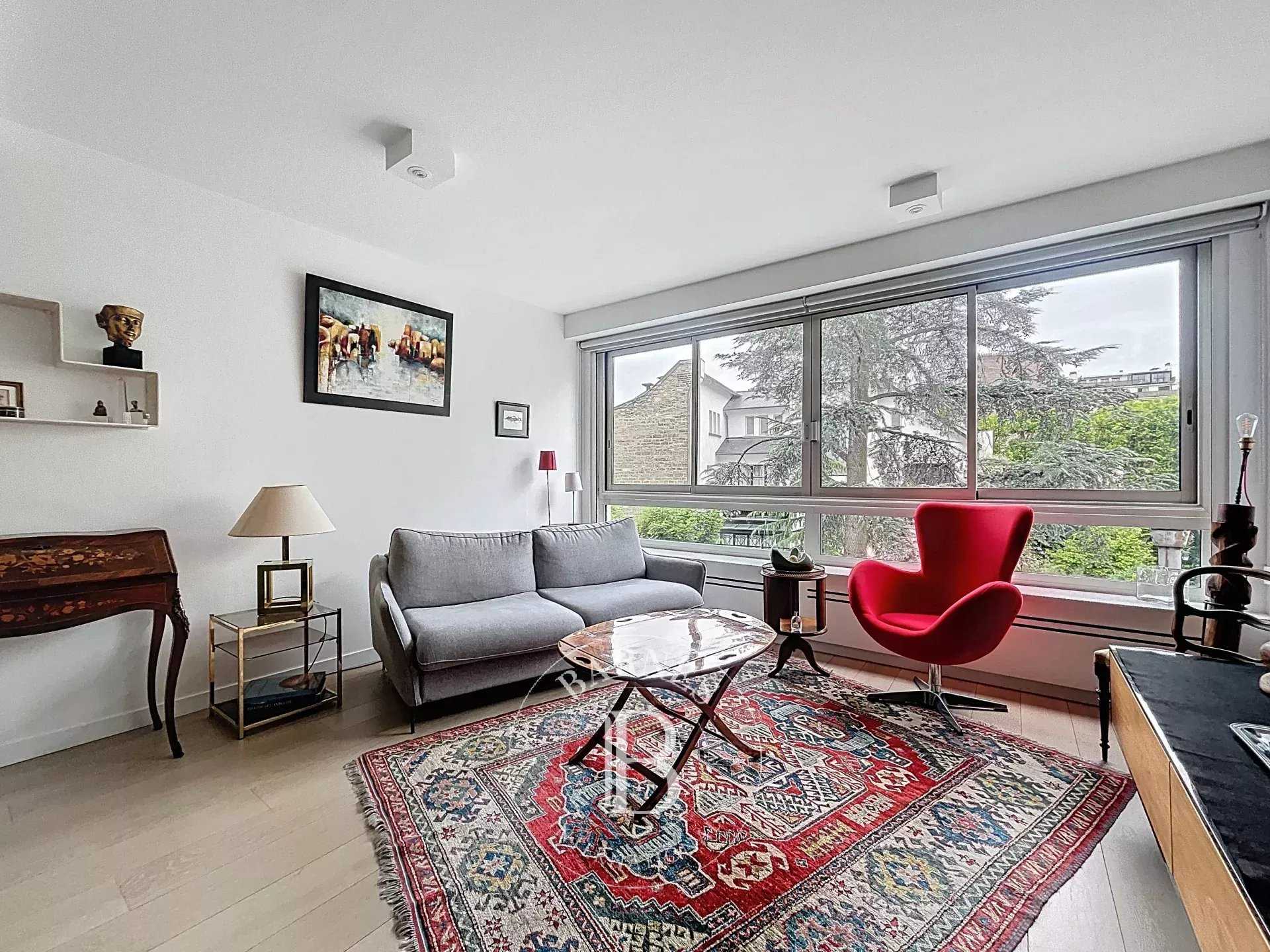 Appartement Paris 75016  -  ref 85980028 (picture 1)