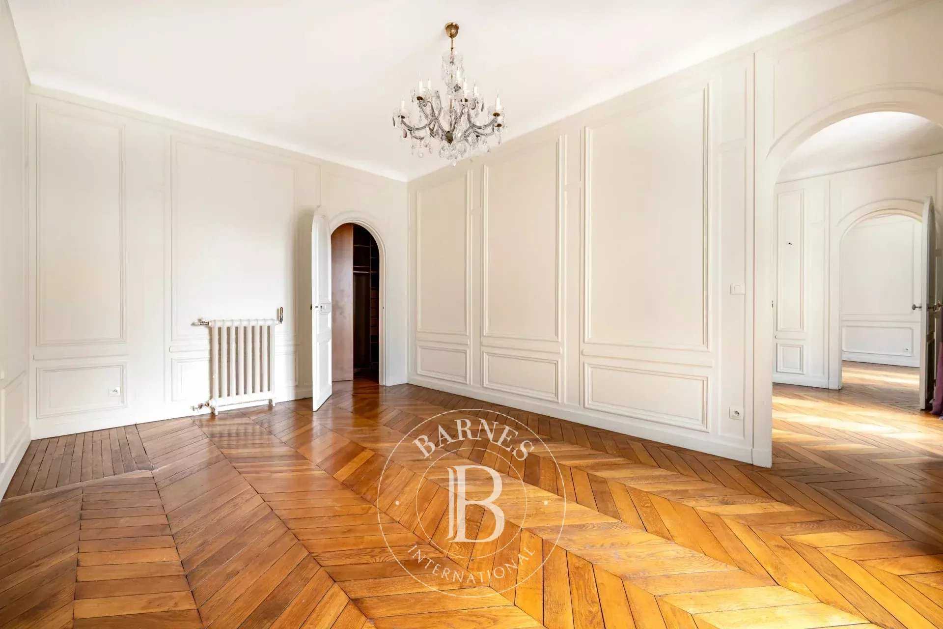 Apartment Paris 75016  -  ref 85991972 (picture 2)