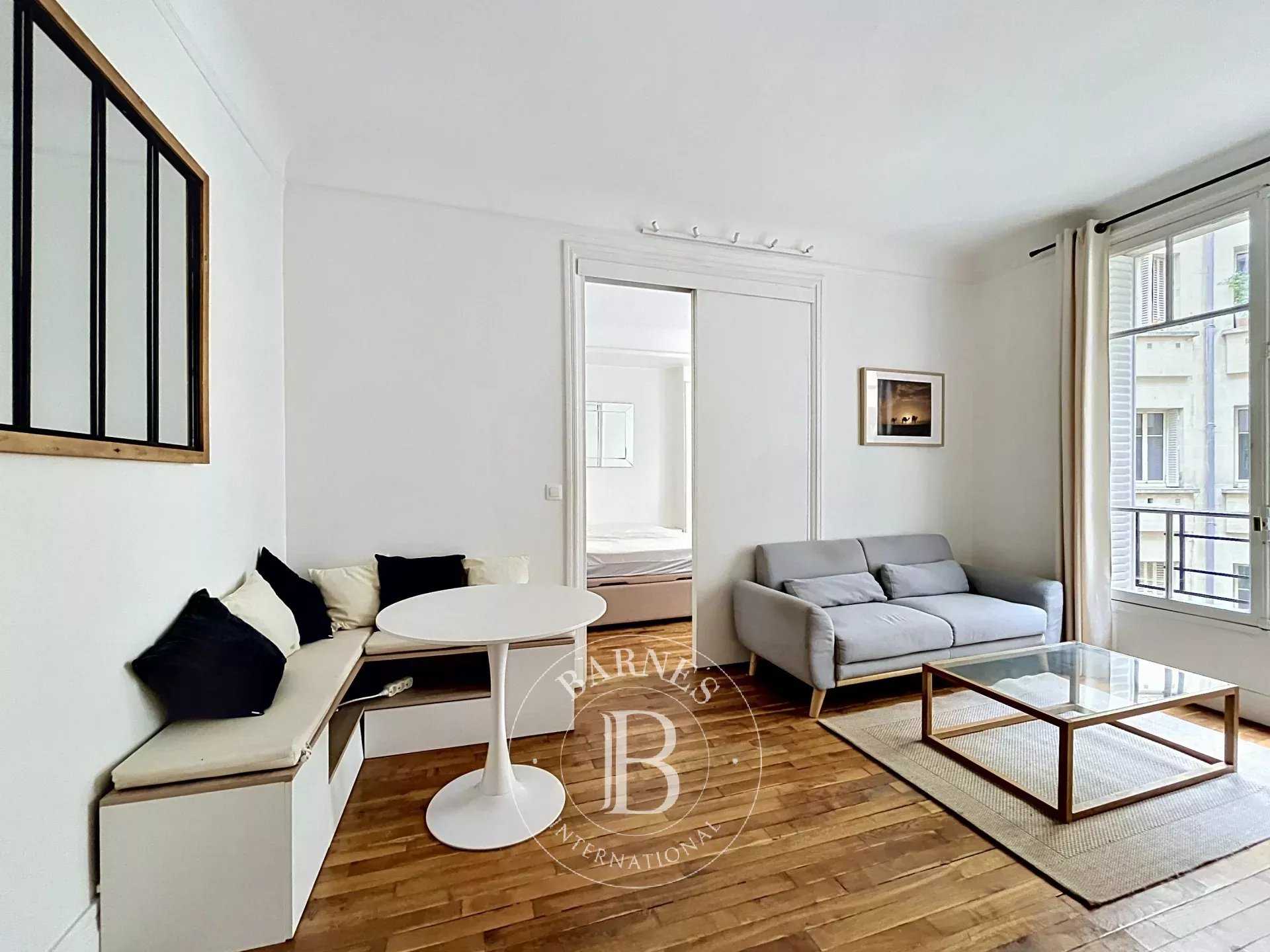 Apartment Paris 75016  -  ref 87037353 (picture 1)