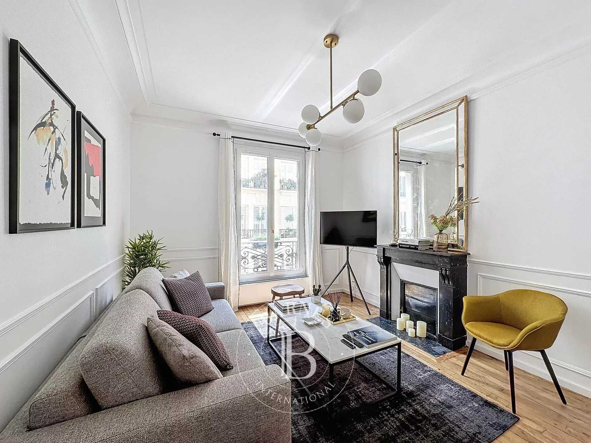 Apartment Paris 75016  -  ref 85089820 (picture 1)