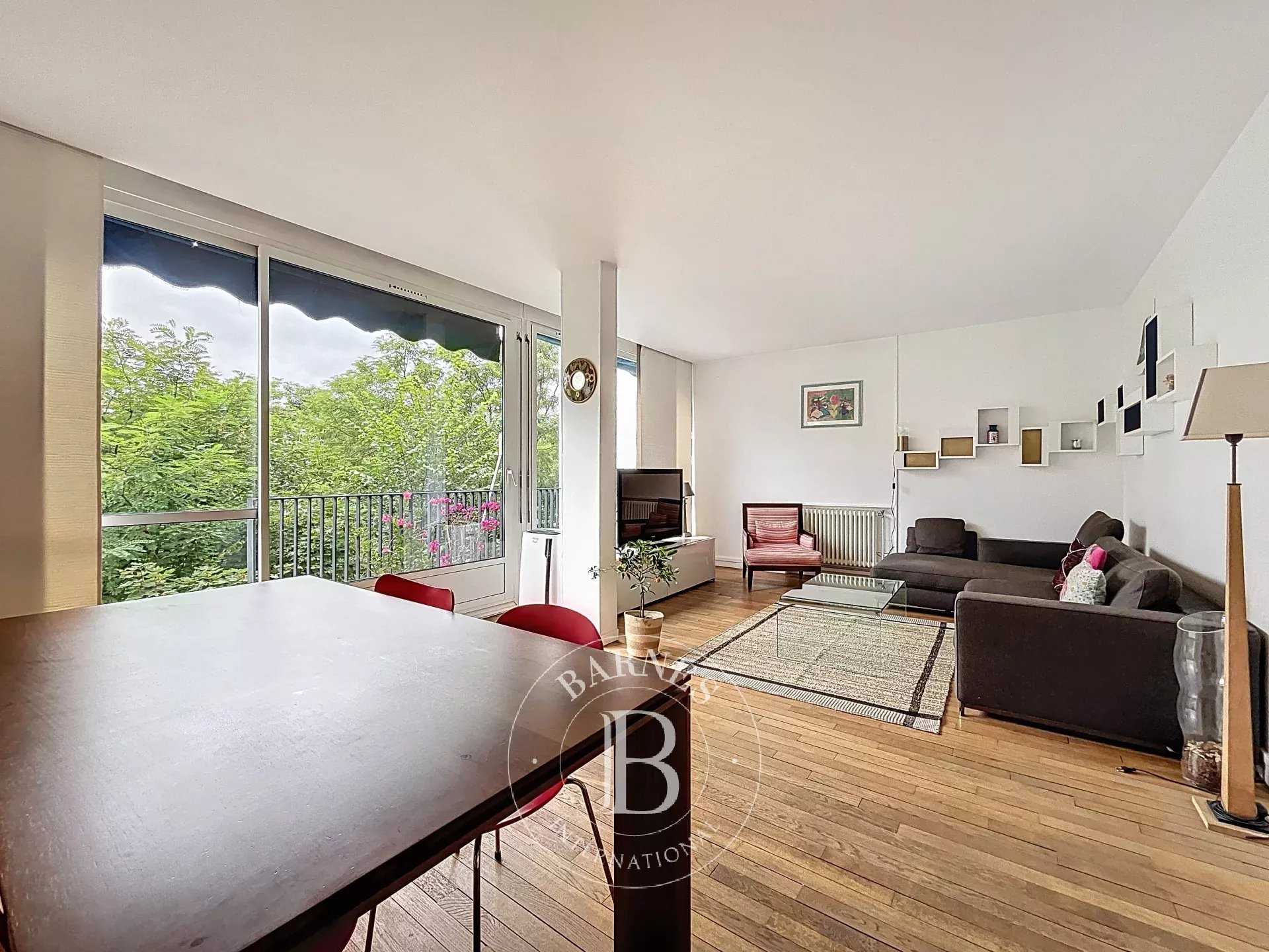 Apartment Paris 75016  -  ref 86110012 (picture 1)