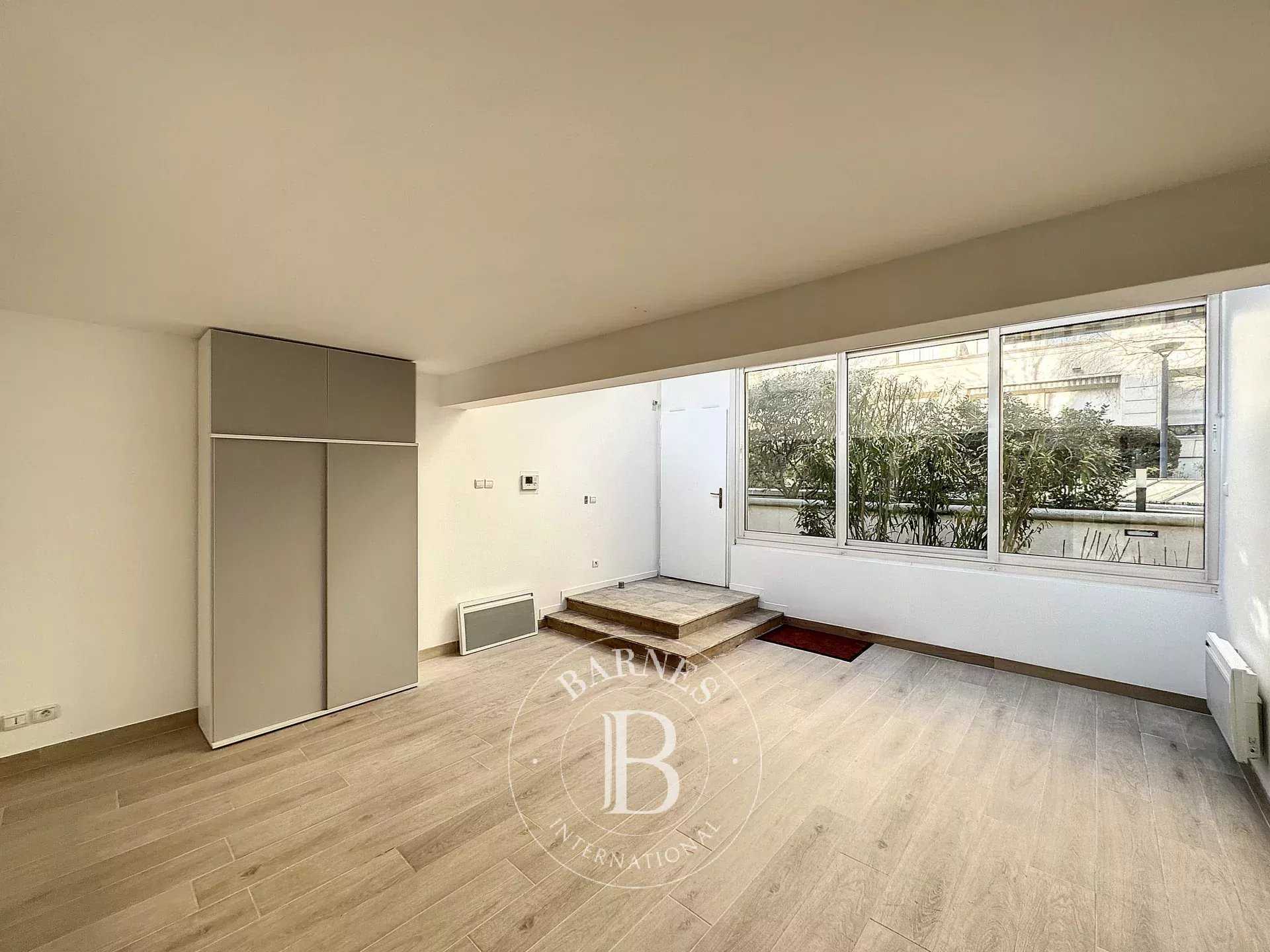 Appartement Paris 75016  -  ref 86208749 (picture 3)