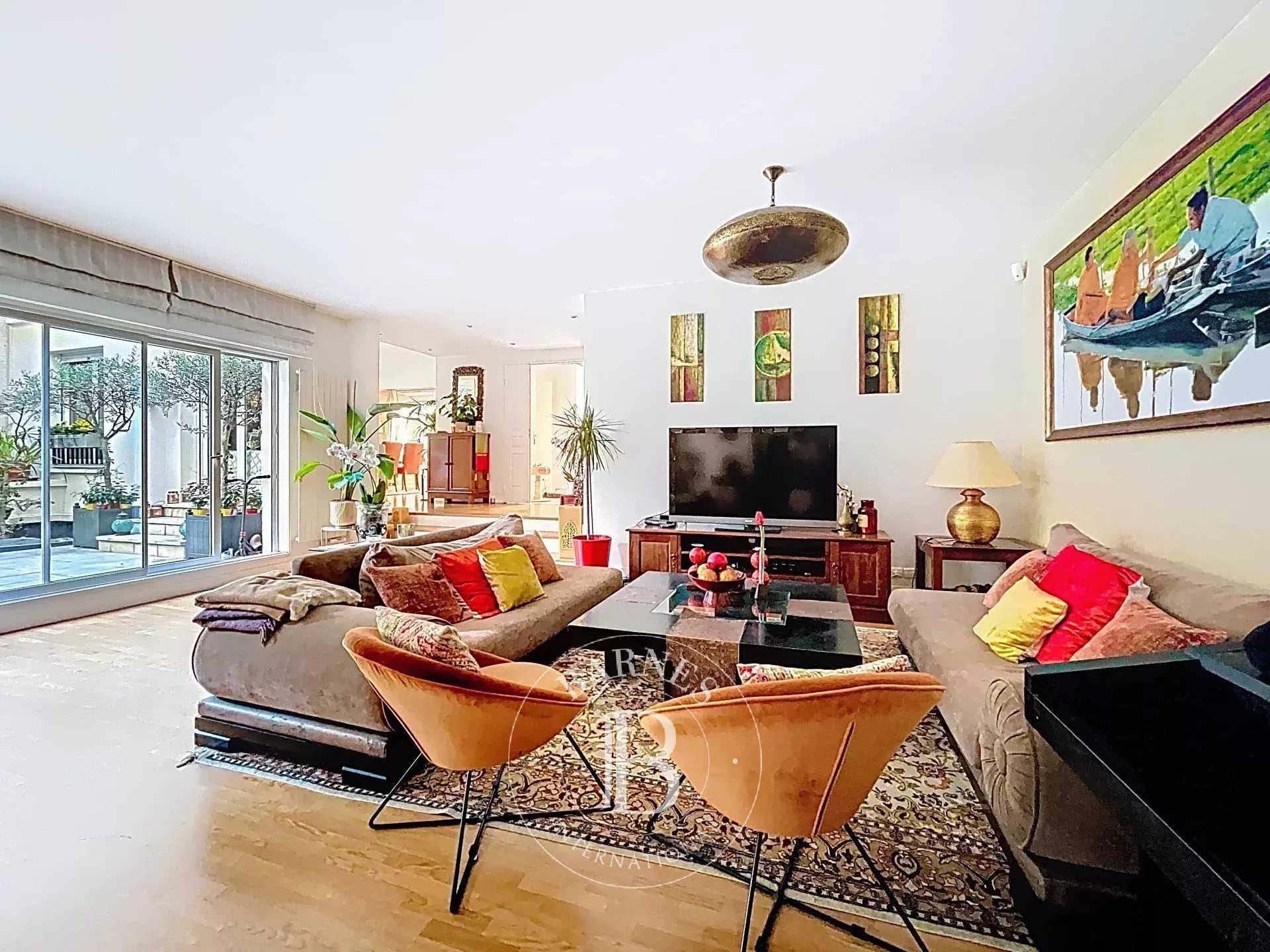 Appartement Paris 75016  -  ref 86234918 (picture 1)