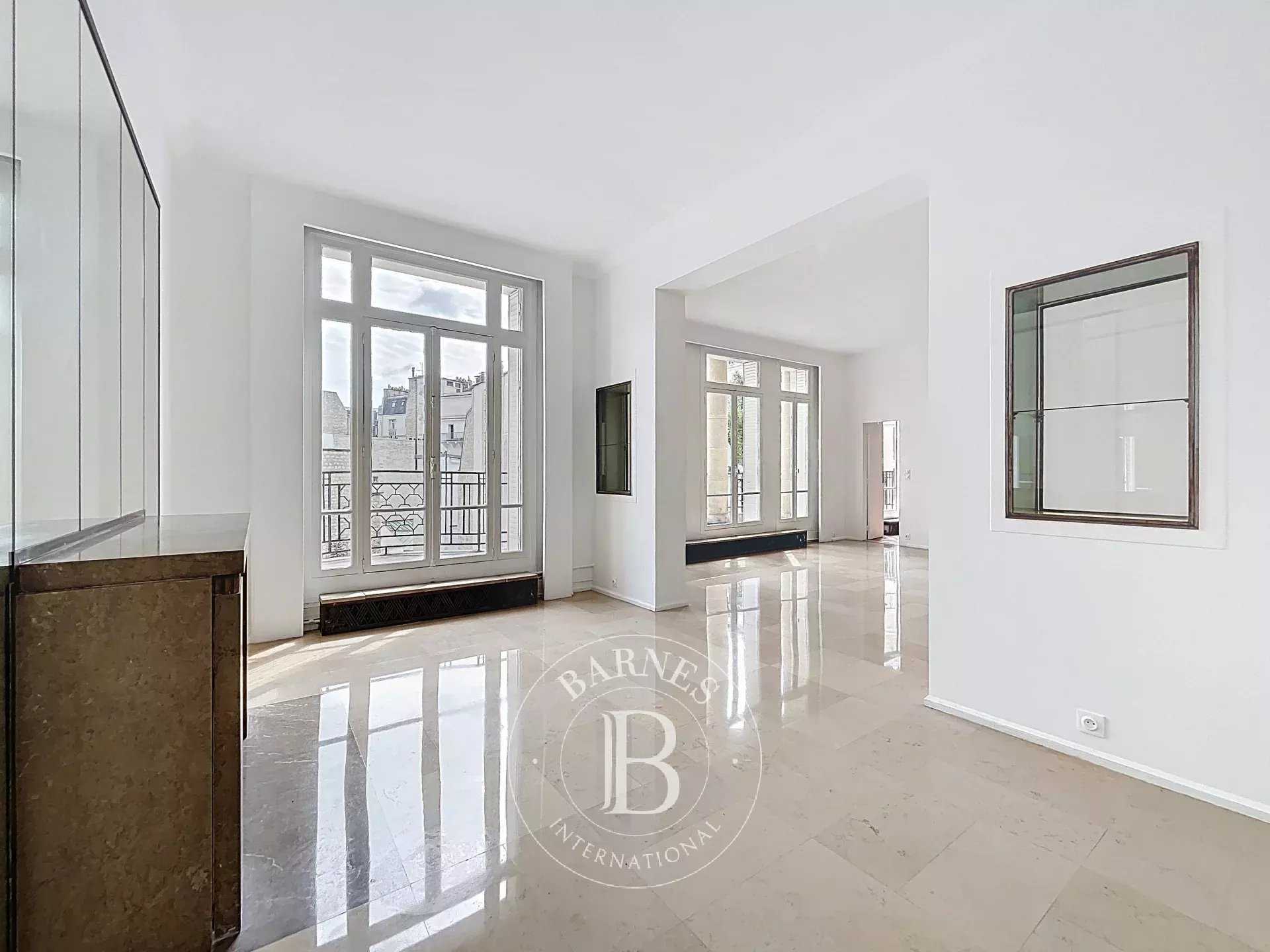 Appartement Paris 75016  -  ref 83432093 (picture 2)