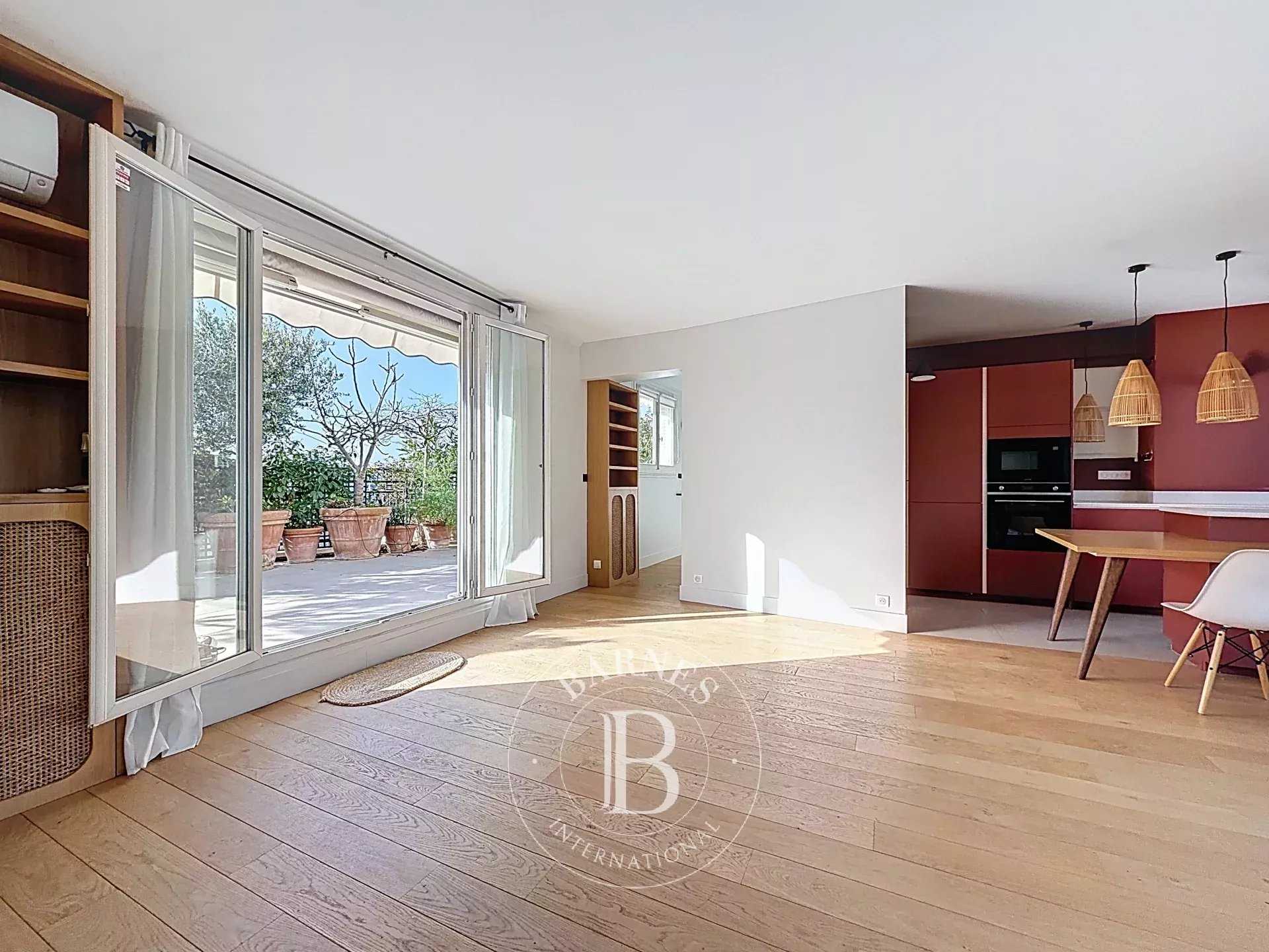 Apartment Paris 75016  -  ref 86775515 (picture 2)