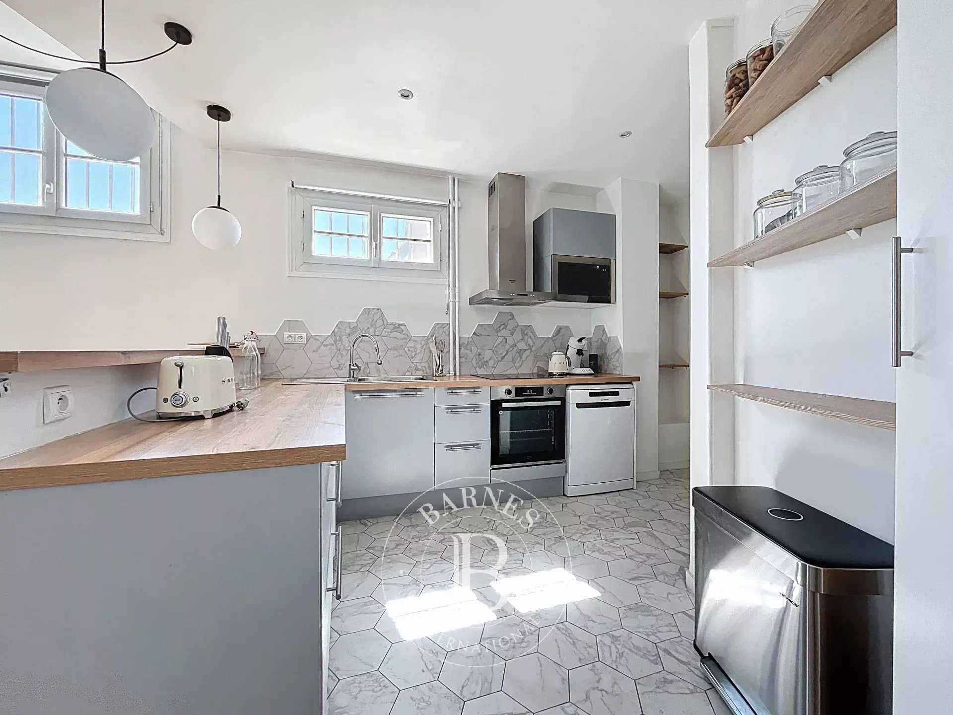 Appartement Paris 75016  -  ref 85909829 (picture 3)