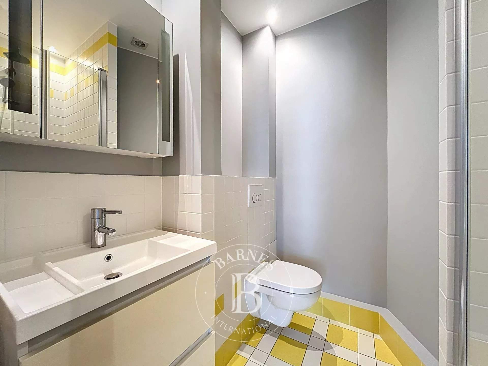 Paris  - Appartement 4 Pi&egrave;ces 3 Chambres - picture 10