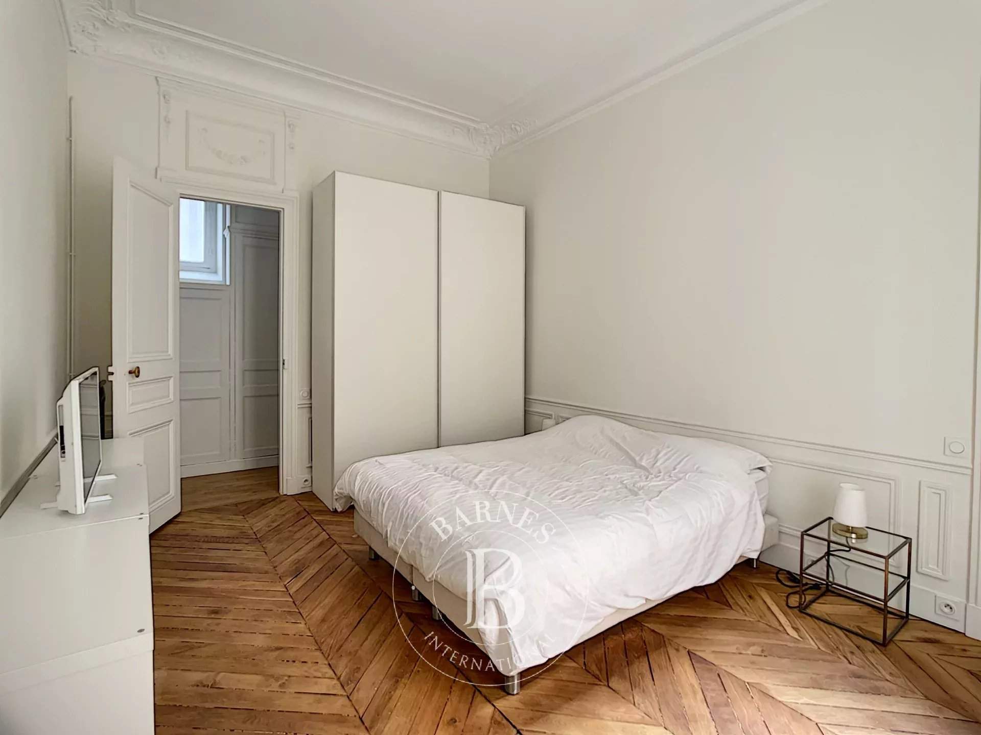 Paris  - Apartment 3 Bedrooms - picture 12