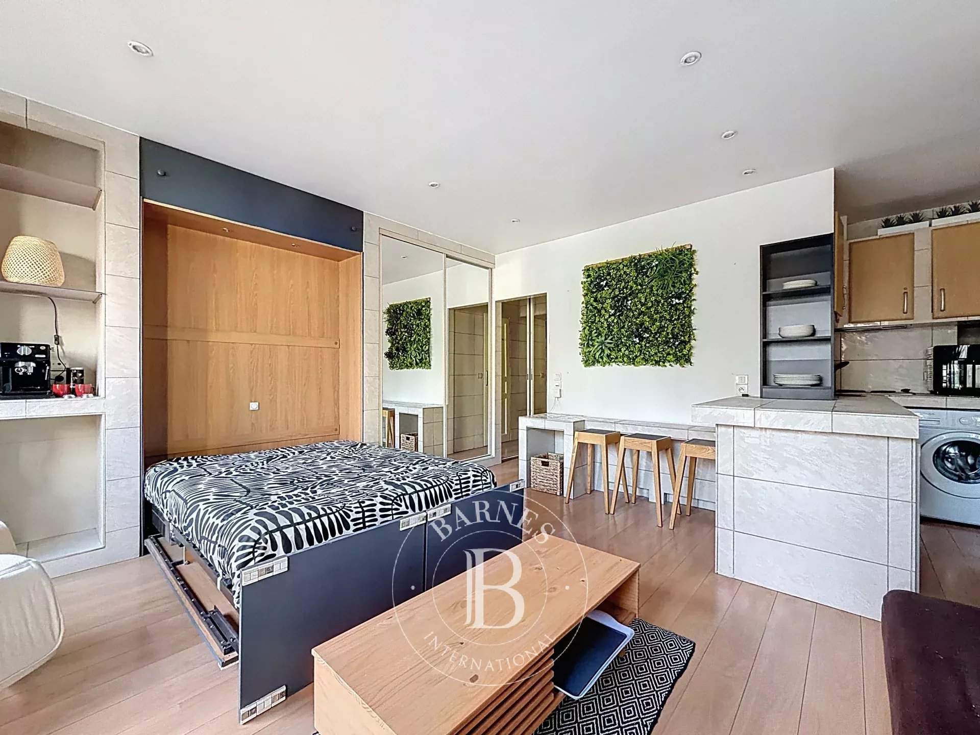 Paris  - Studio  - picture 6