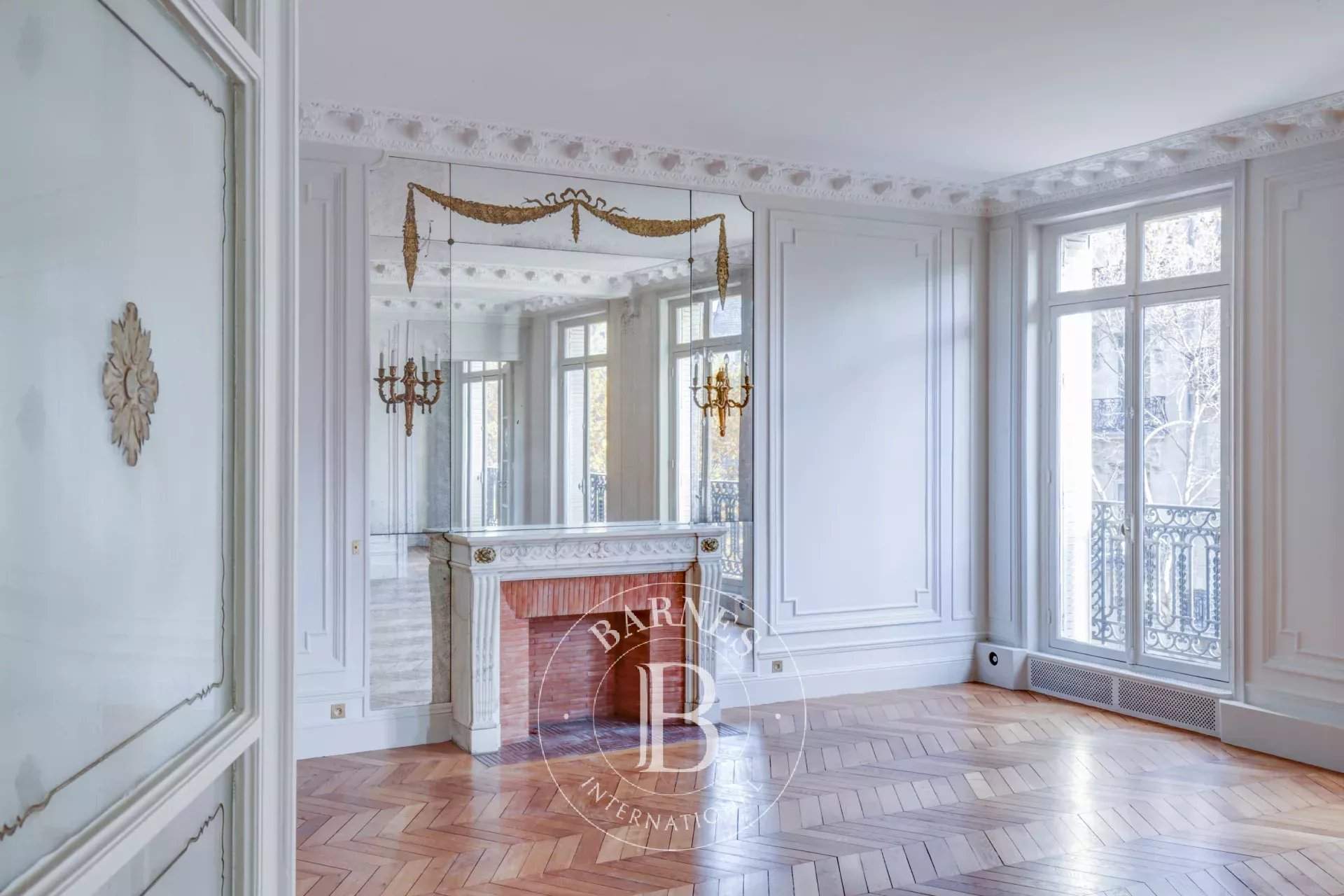 Paris  - Appartement 7 Pi&egrave;ces 4 Chambres - picture 19