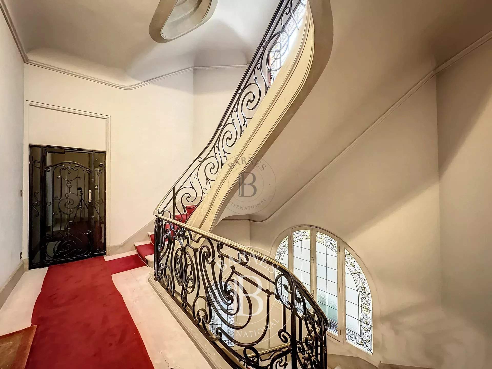 Paris  - Apartment 4 Bedrooms - picture 17
