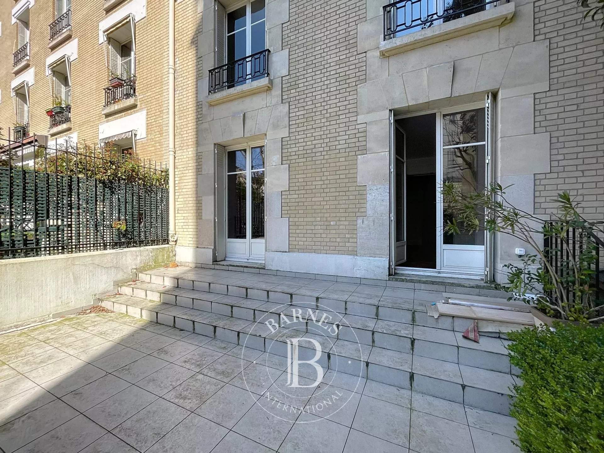 Paris  - Appartement 3 Pièces 2 Chambres - picture 4