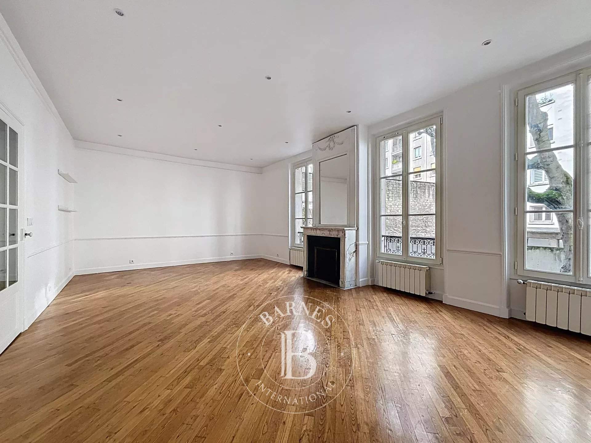 Paris  - Appartement 4 Pi&egrave;ces 3 Chambres - picture 10