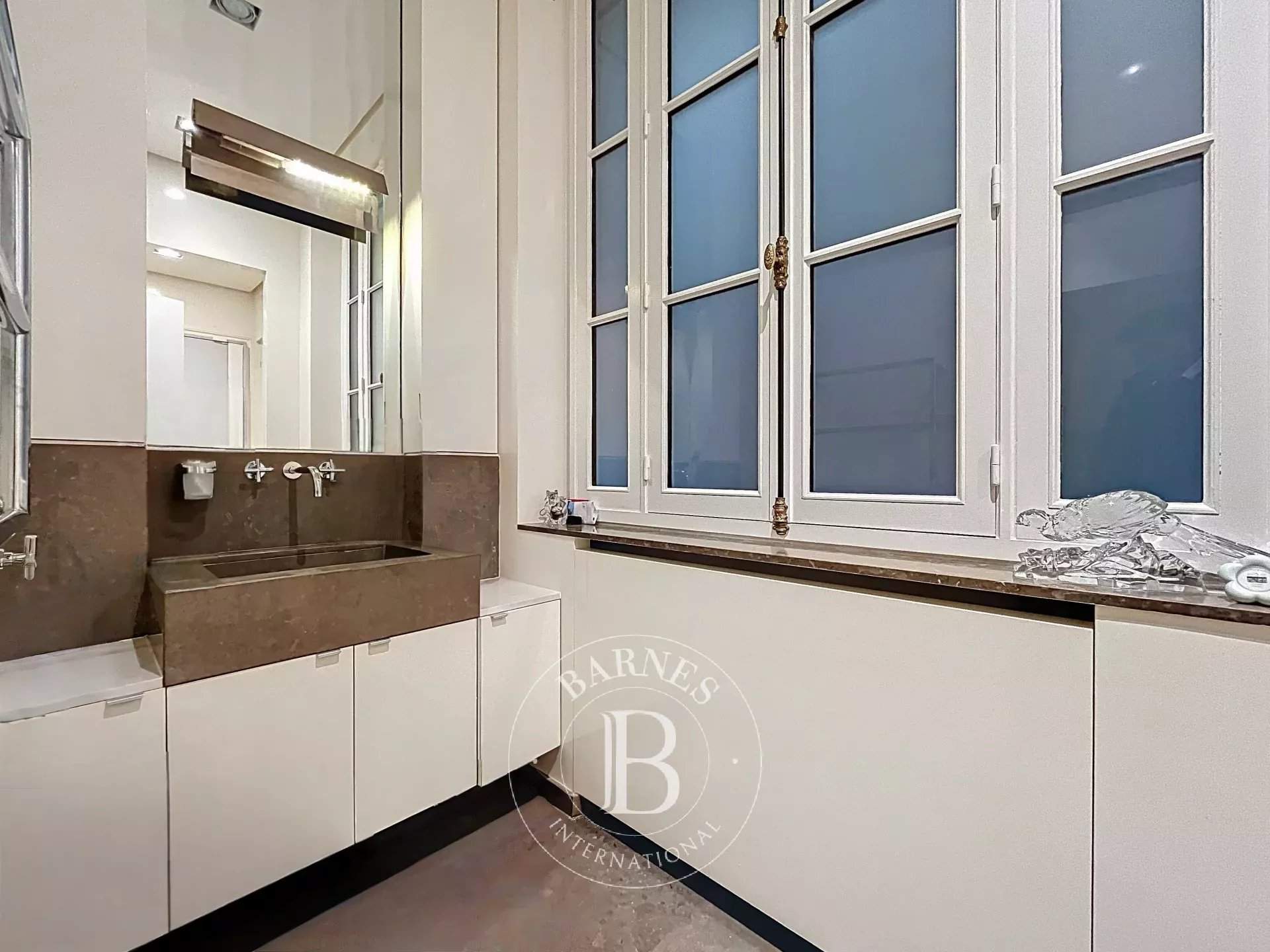 Paris  - Appartement 6 Pi&egrave;ces 3 Chambres - picture 7