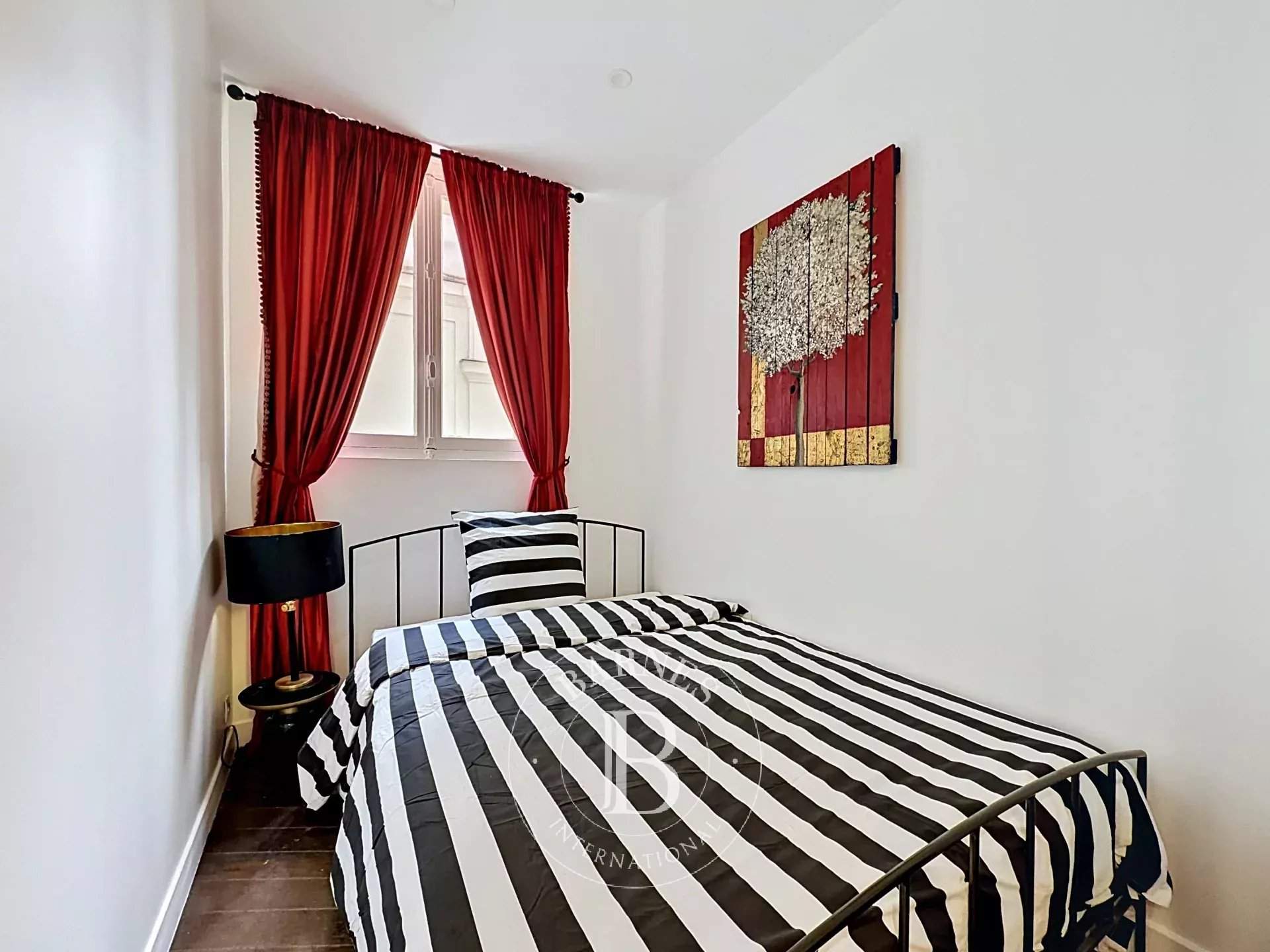 Paris  - Appartement 6 Pi&egrave;ces 3 Chambres - picture 14