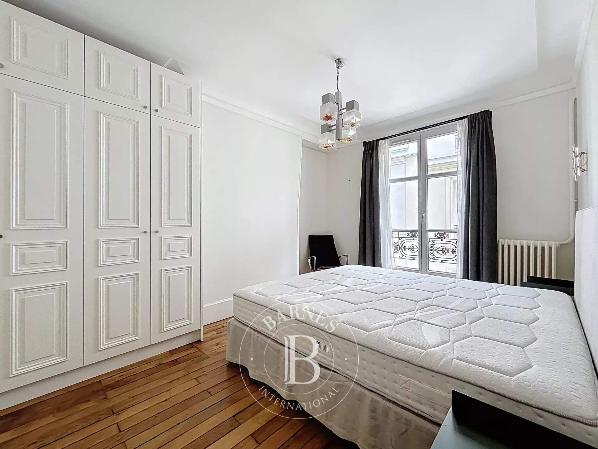 Paris  - Appartement 4 Pièces 2 Chambres - picture 12