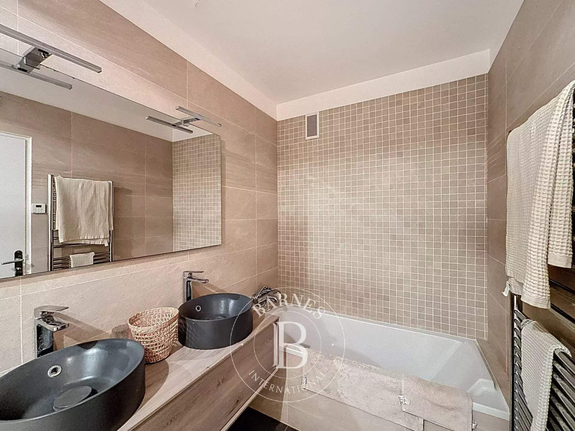 Paris  - Piso 2 Cuartos, 1 Habitacion - picture 8