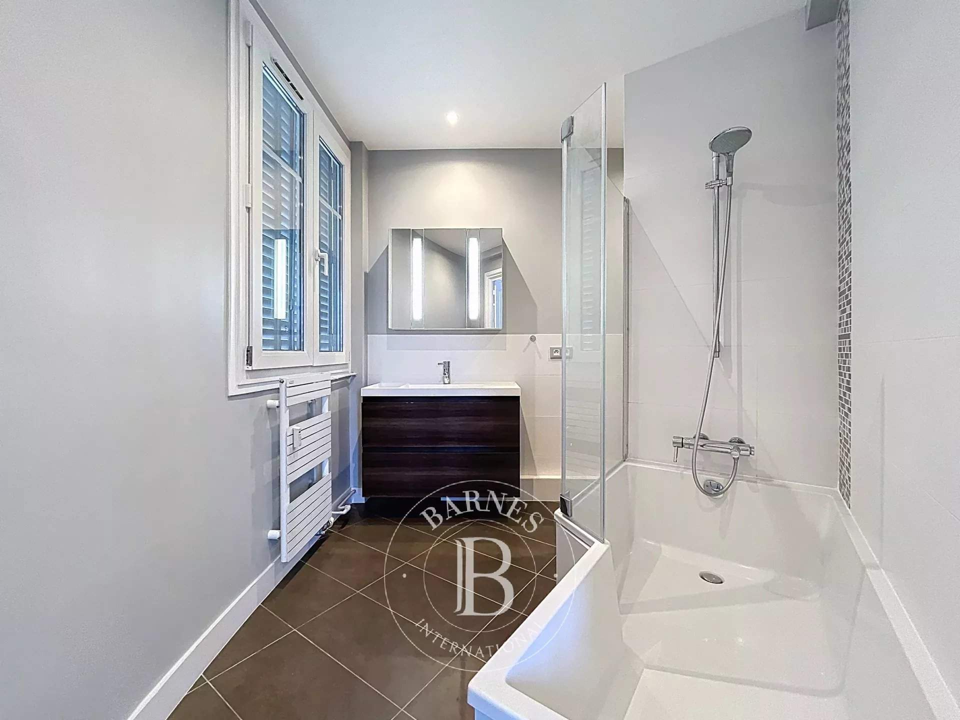 Paris  - Appartement 4 Pi&egrave;ces 3 Chambres - picture 13