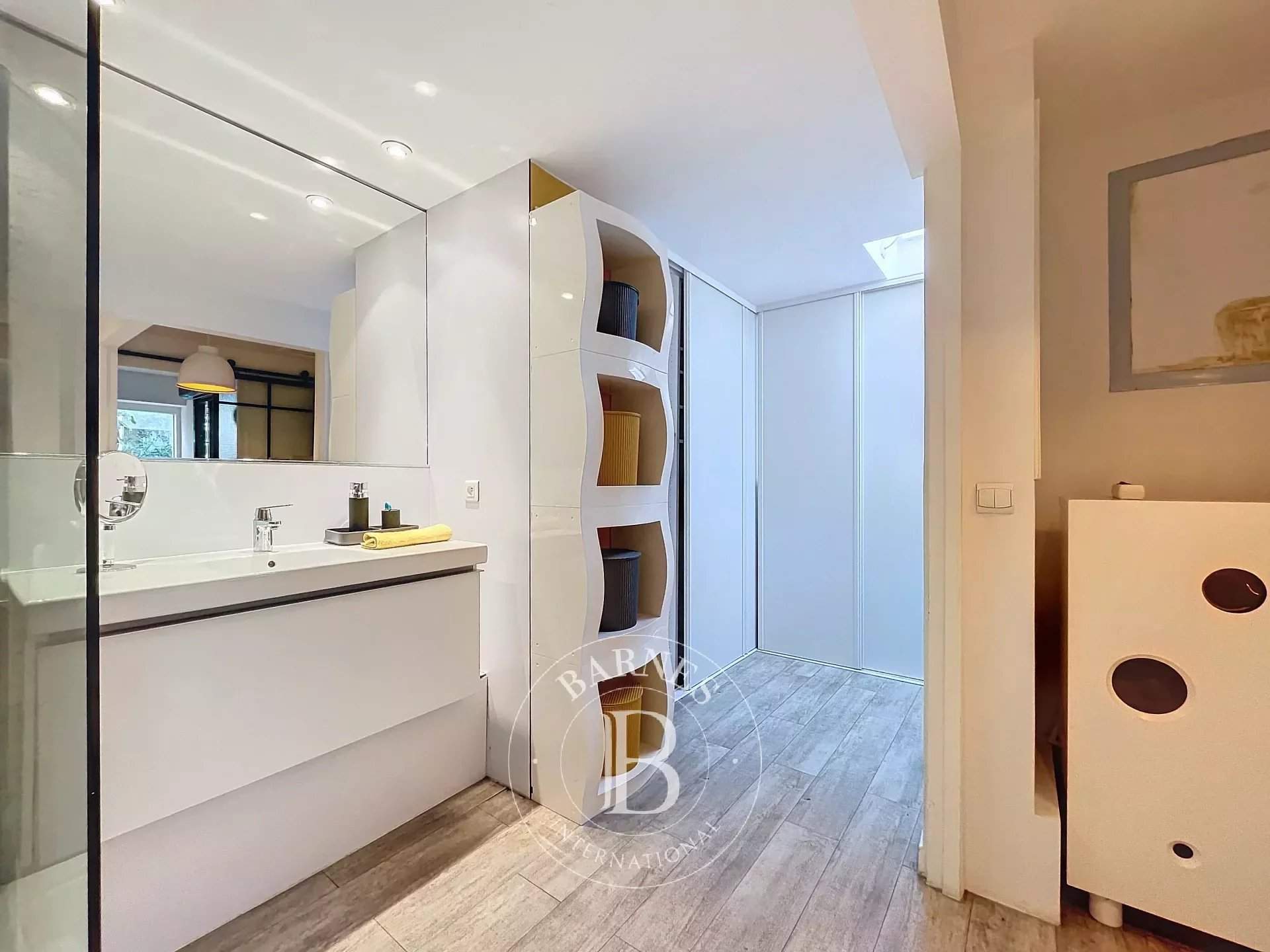 Paris  - Appartement 3 Pi&egrave;ces 2 Chambres - picture 18