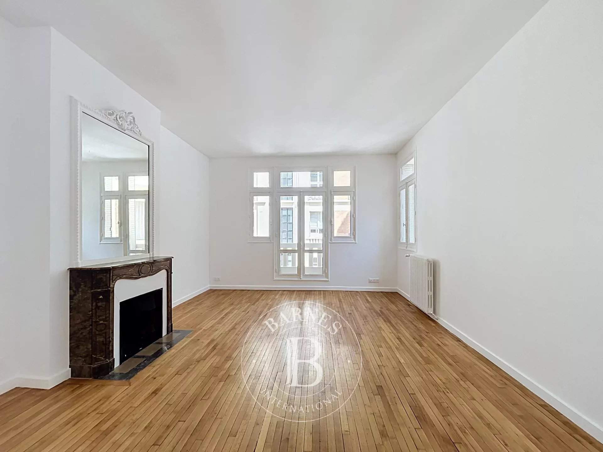 Paris  - Apartment 3 Bedrooms - picture 10