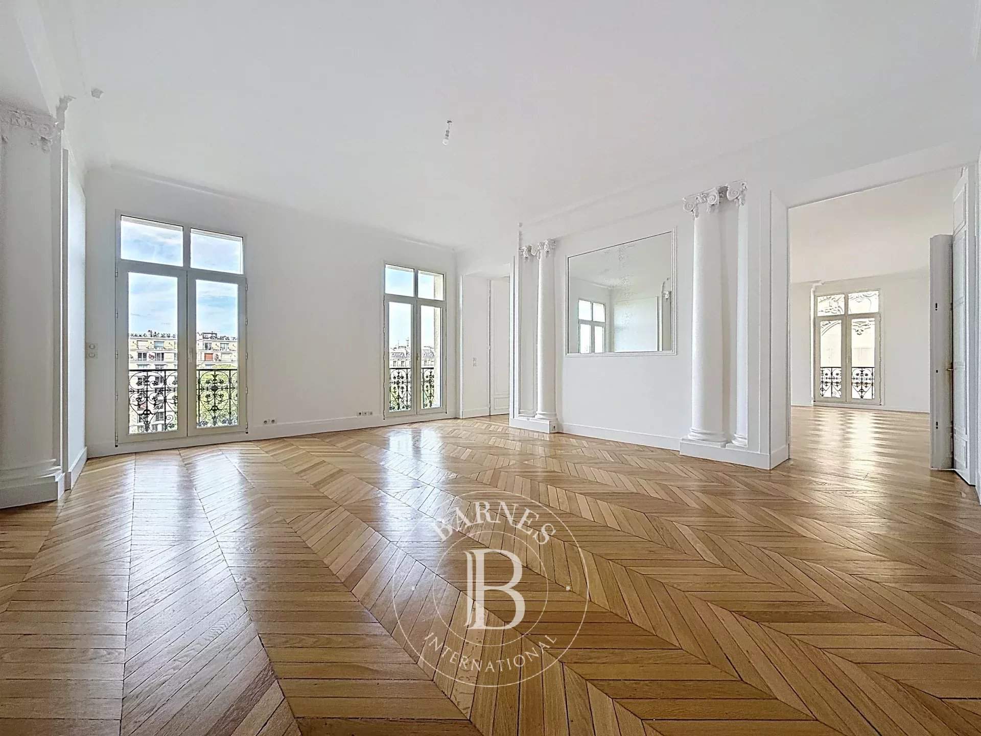 Paris  - Apartment 3 Bedrooms - picture 2