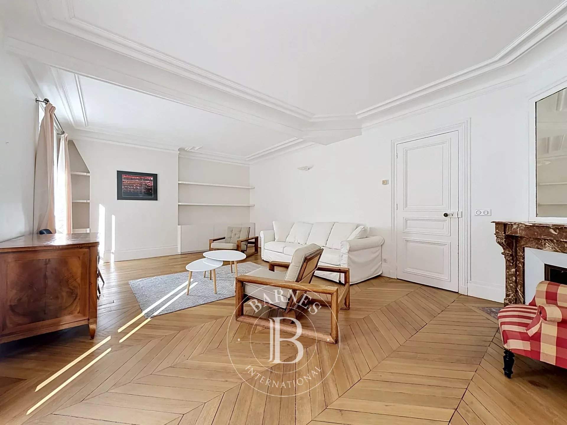 Paris  - Appartement 5 Pi&egrave;ces 3 Chambres - picture 2