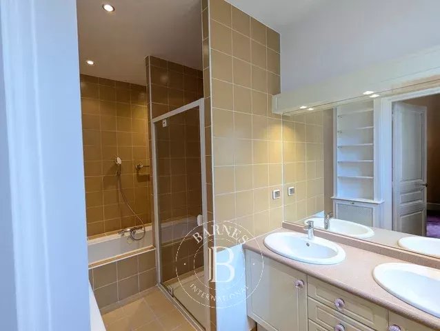 Paris  - Appartement 4 Pièces, 1 Chambre - picture 8