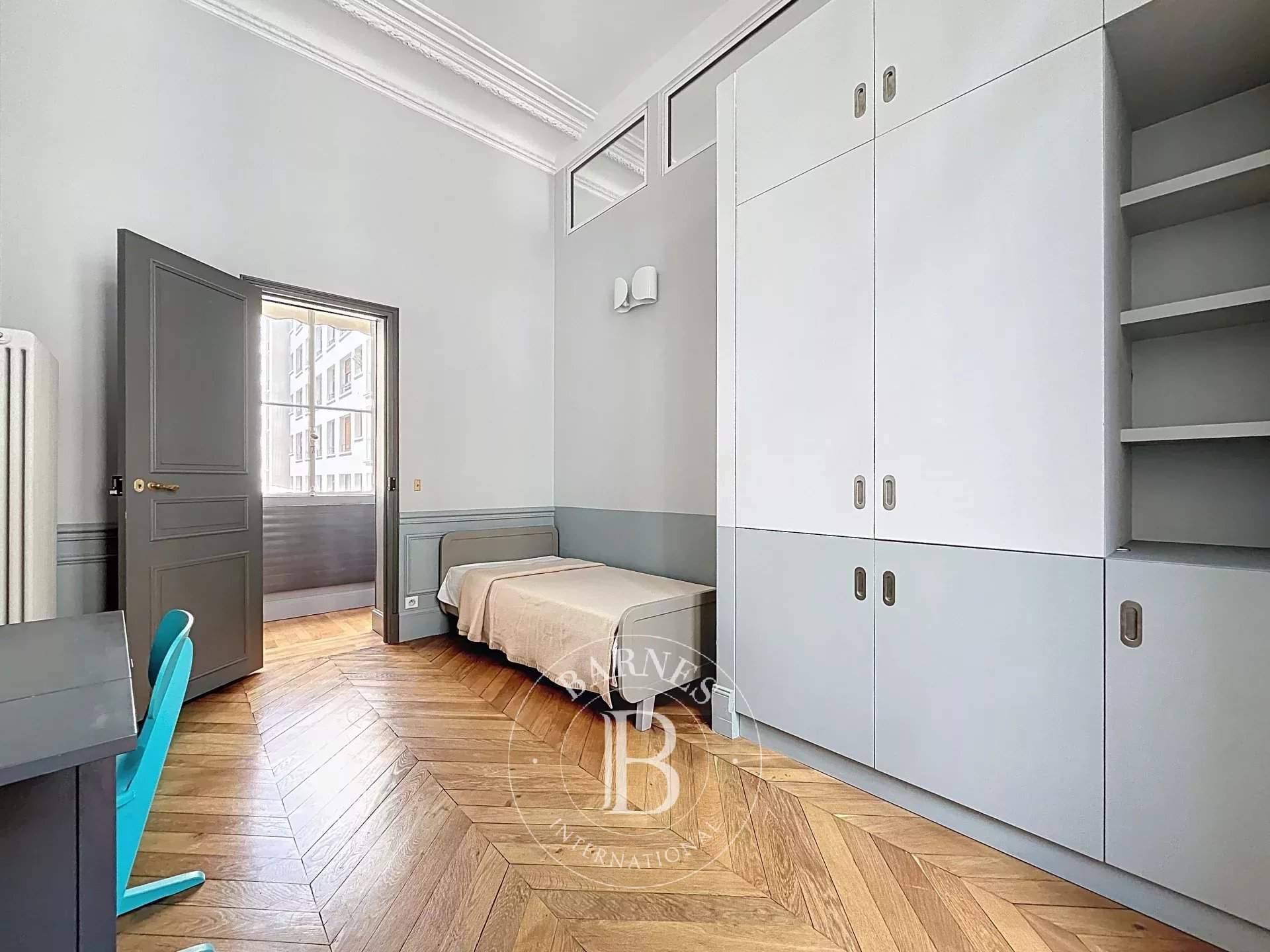 Paris  - Appartement 5 Pièces 4 Chambres - picture 14