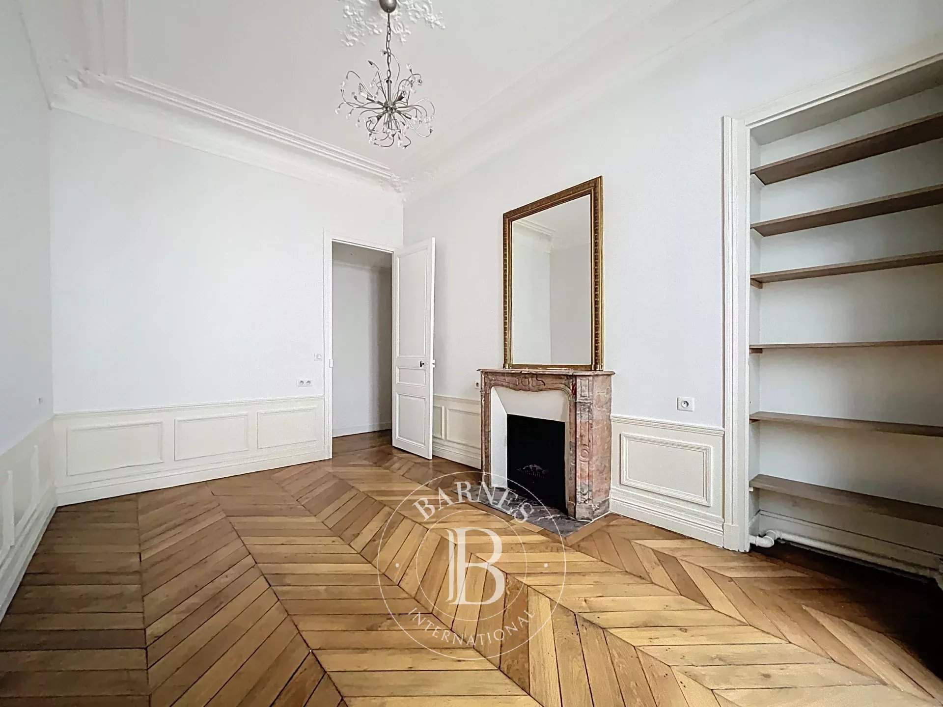 Paris  - Apartment 4 Bedrooms - picture 19