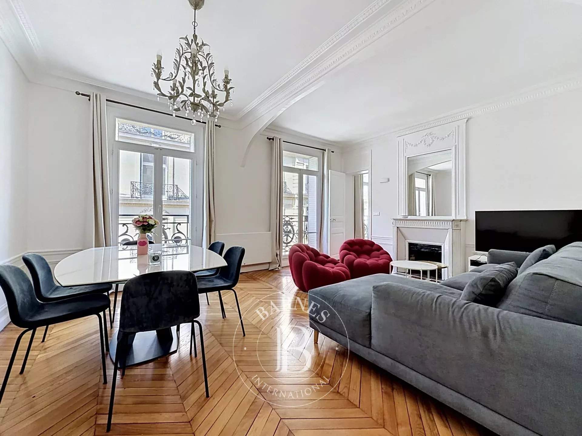 Paris  - Appartement 2 Pi&egrave;ces, 1 Chambre - picture 1